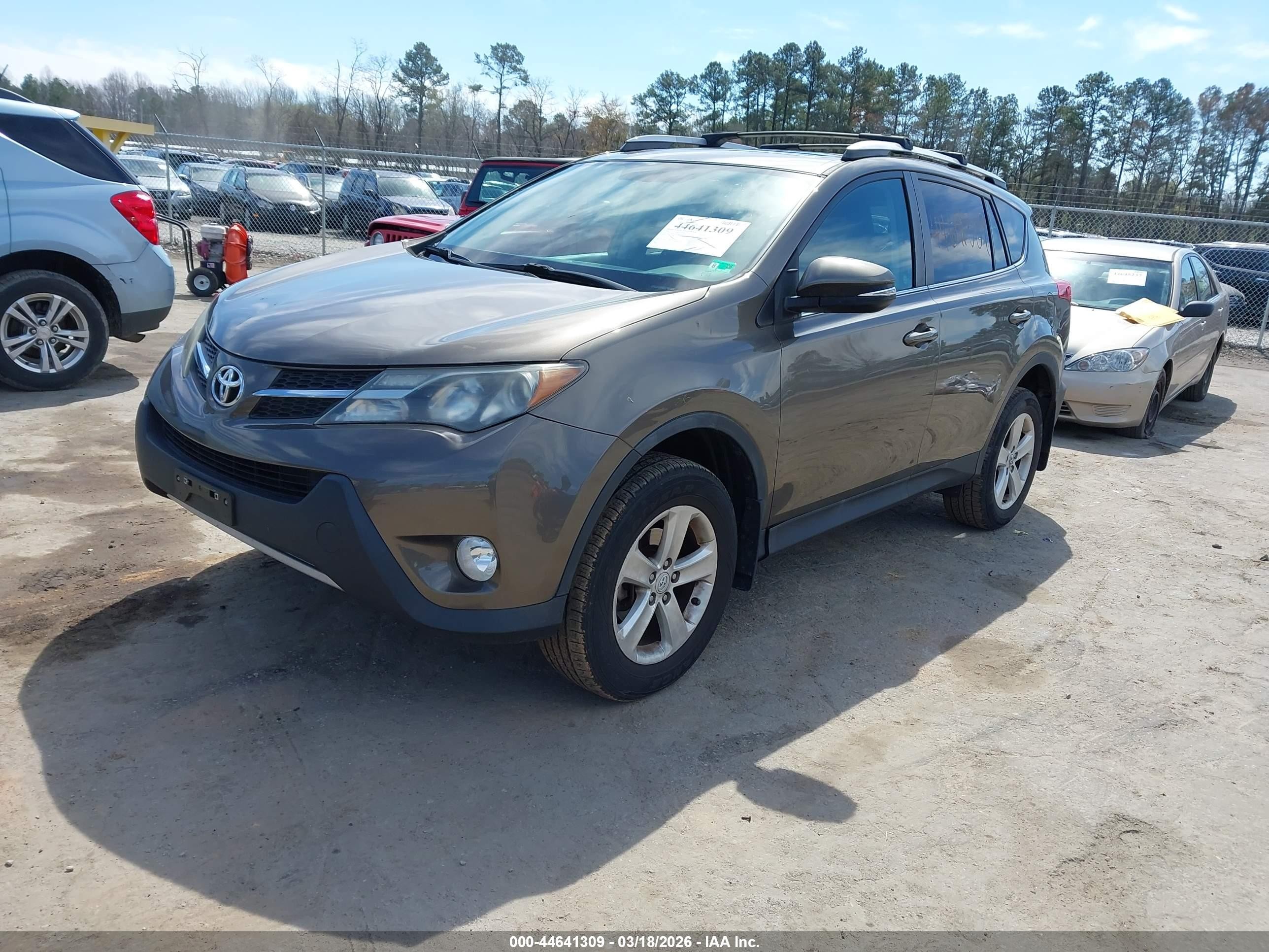 2014 Toyota Rav4 Xle Коричневый vin: 2T3WFREV8EW076750