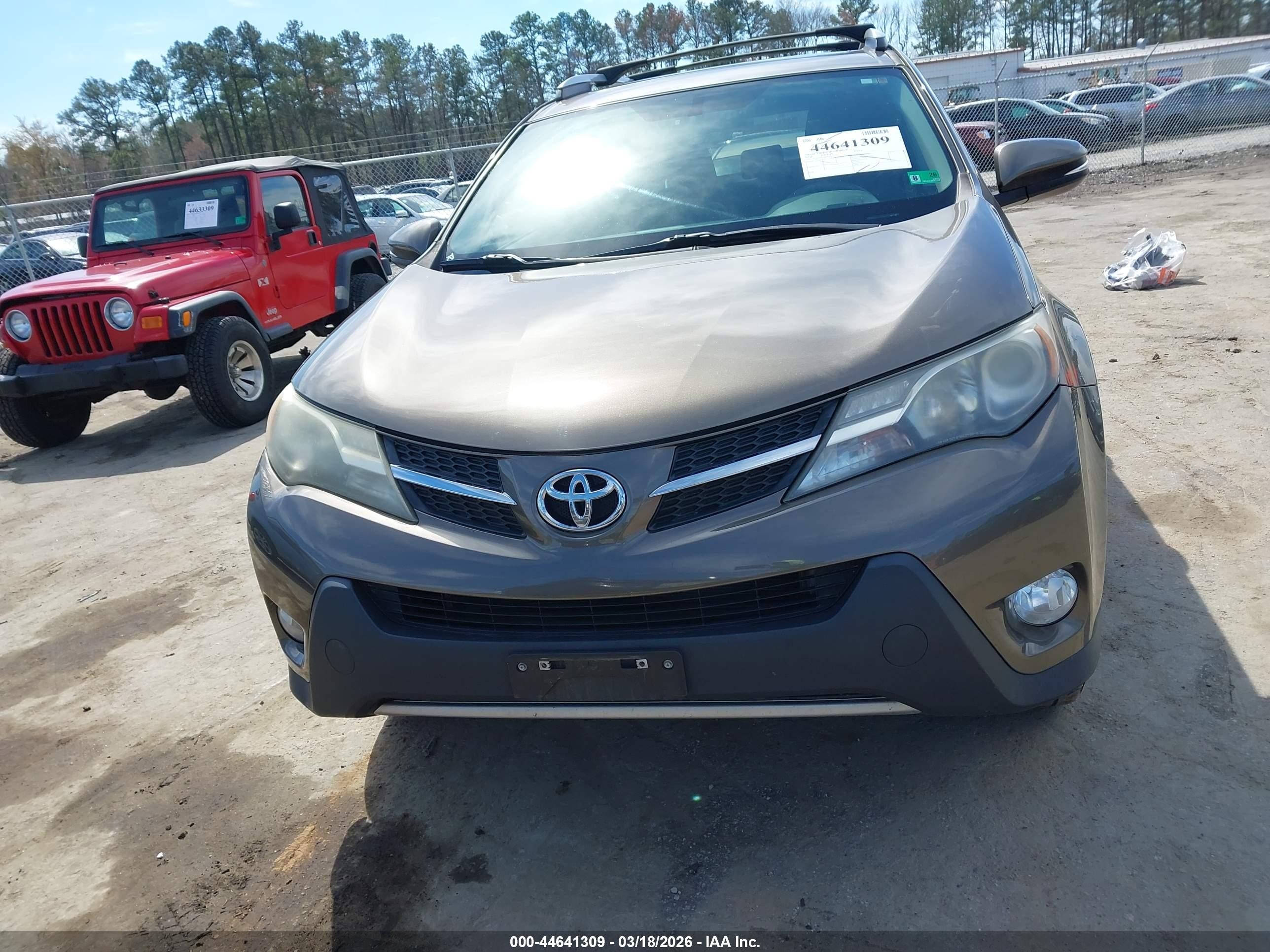 2014 Toyota Rav4 Xle Коричневый vin: 2T3WFREV8EW076750