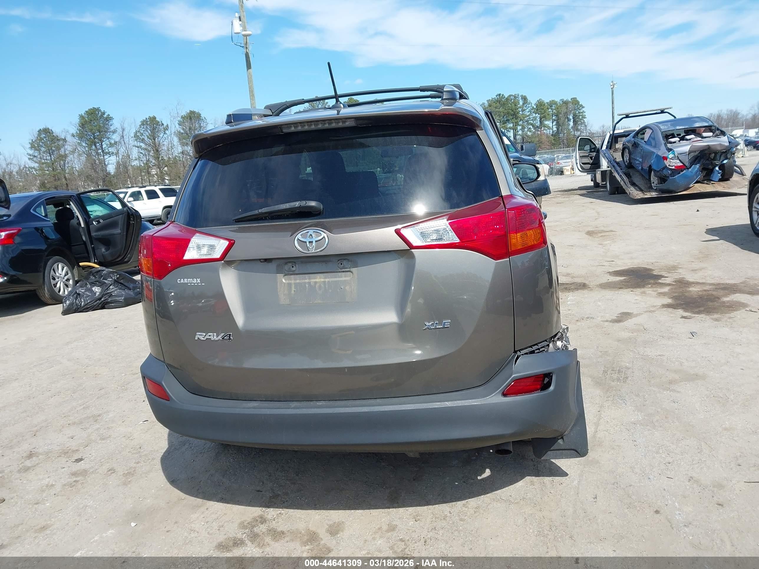 2014 Toyota Rav4 Xle Коричневый vin: 2T3WFREV8EW076750