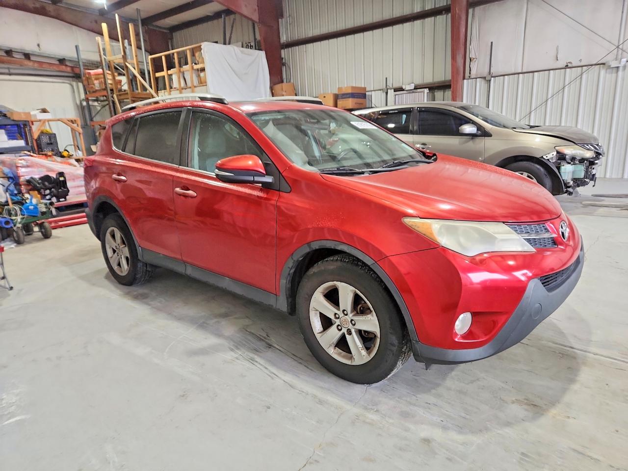 2014 Toyota Rav4 Xle Красный vin: 2T3WFREV8EW083777