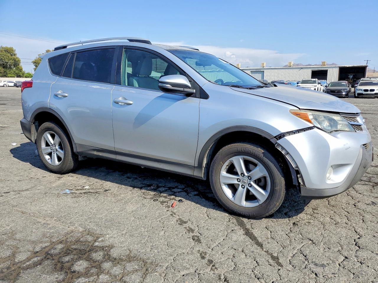 2014 Toyota Rav4 Xle Silver vin: 2T3WFREV8EW107107