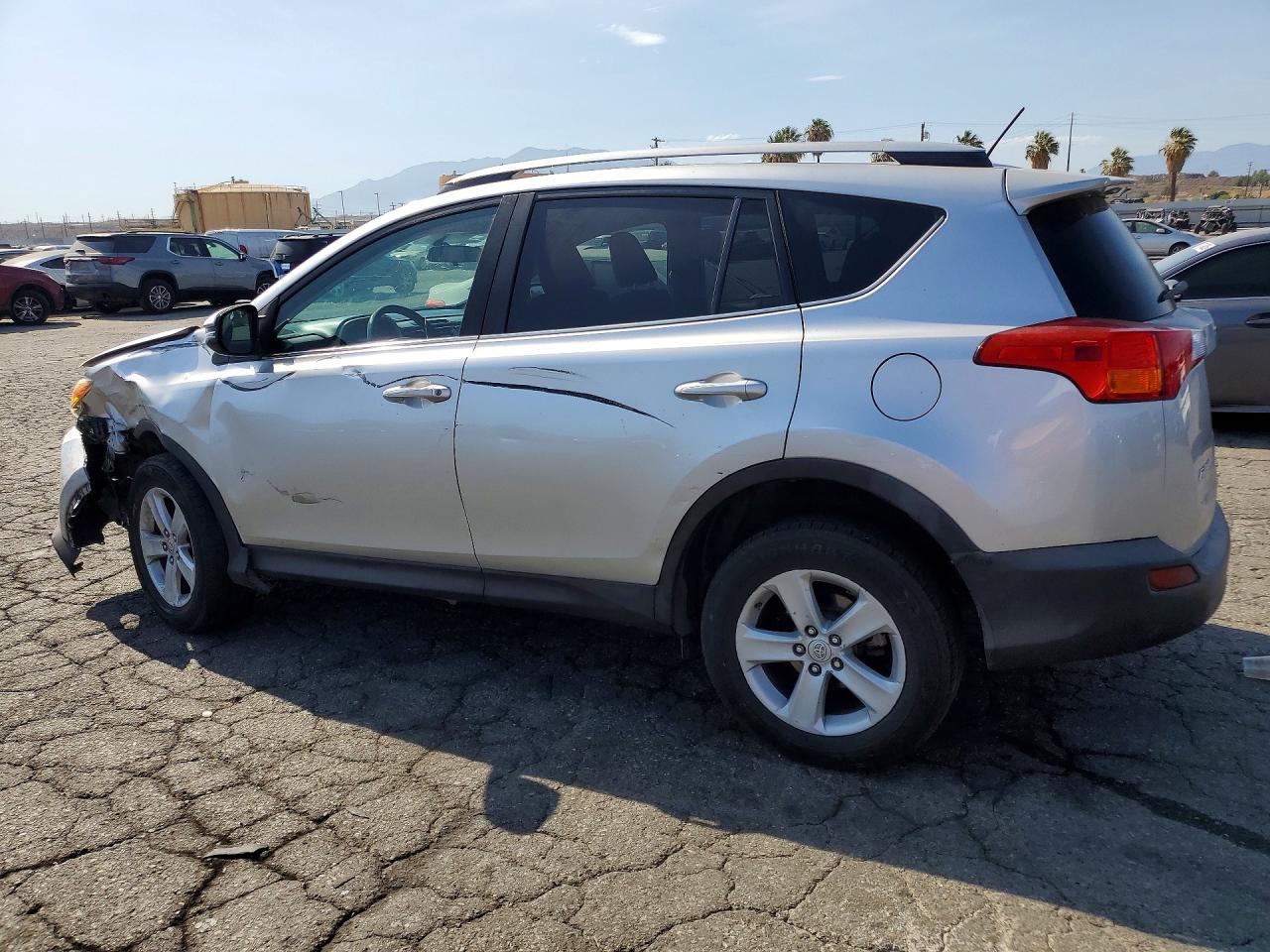 2014 Toyota Rav4 Xle Silver vin: 2T3WFREV8EW107107