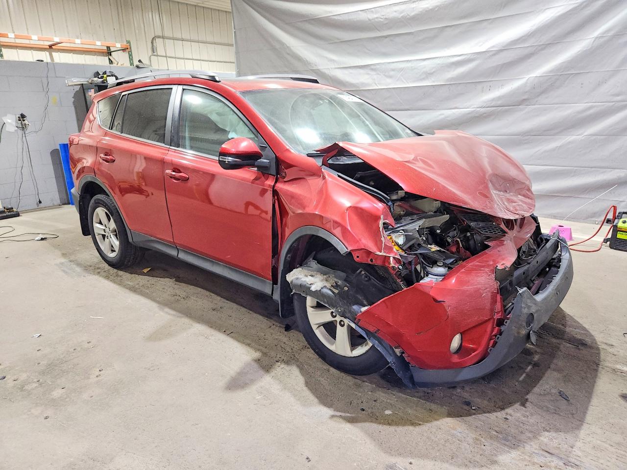 2014 Toyota Rav4 Xle Red vin: 2T3WFREV8EW108287