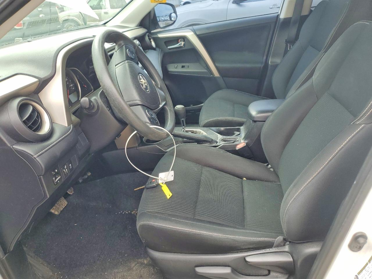 2014 Toyota Rav4 Xle White vin: 2T3WFREV8EW111898