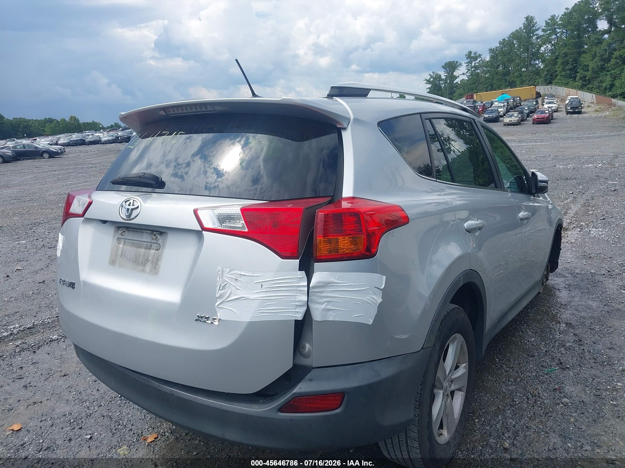 2014 Toyota Rav4 Xle Silver vin: 2T3WFREV8EW119144