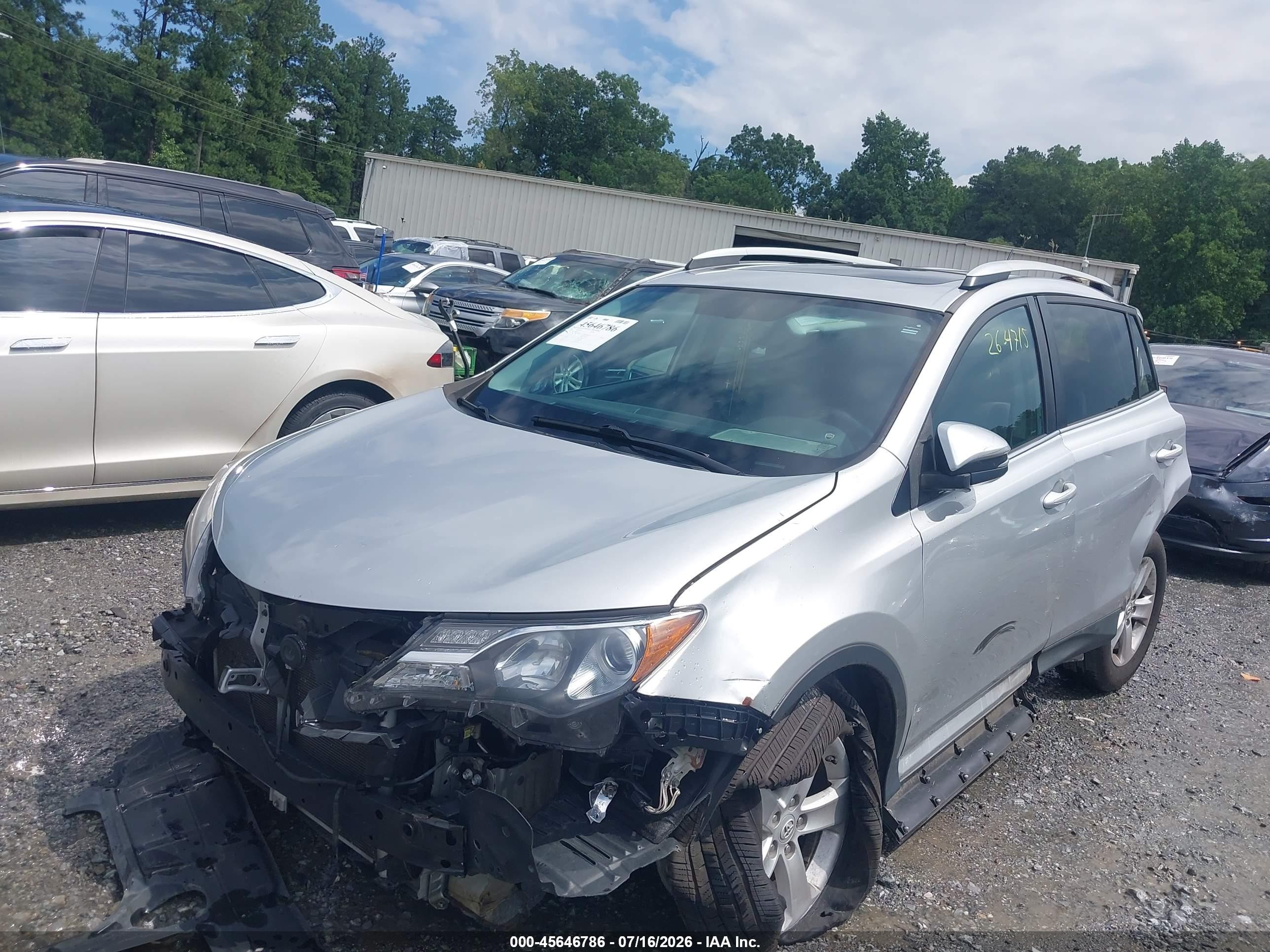 2014 Toyota Rav4 Xle Silver vin: 2T3WFREV8EW119144