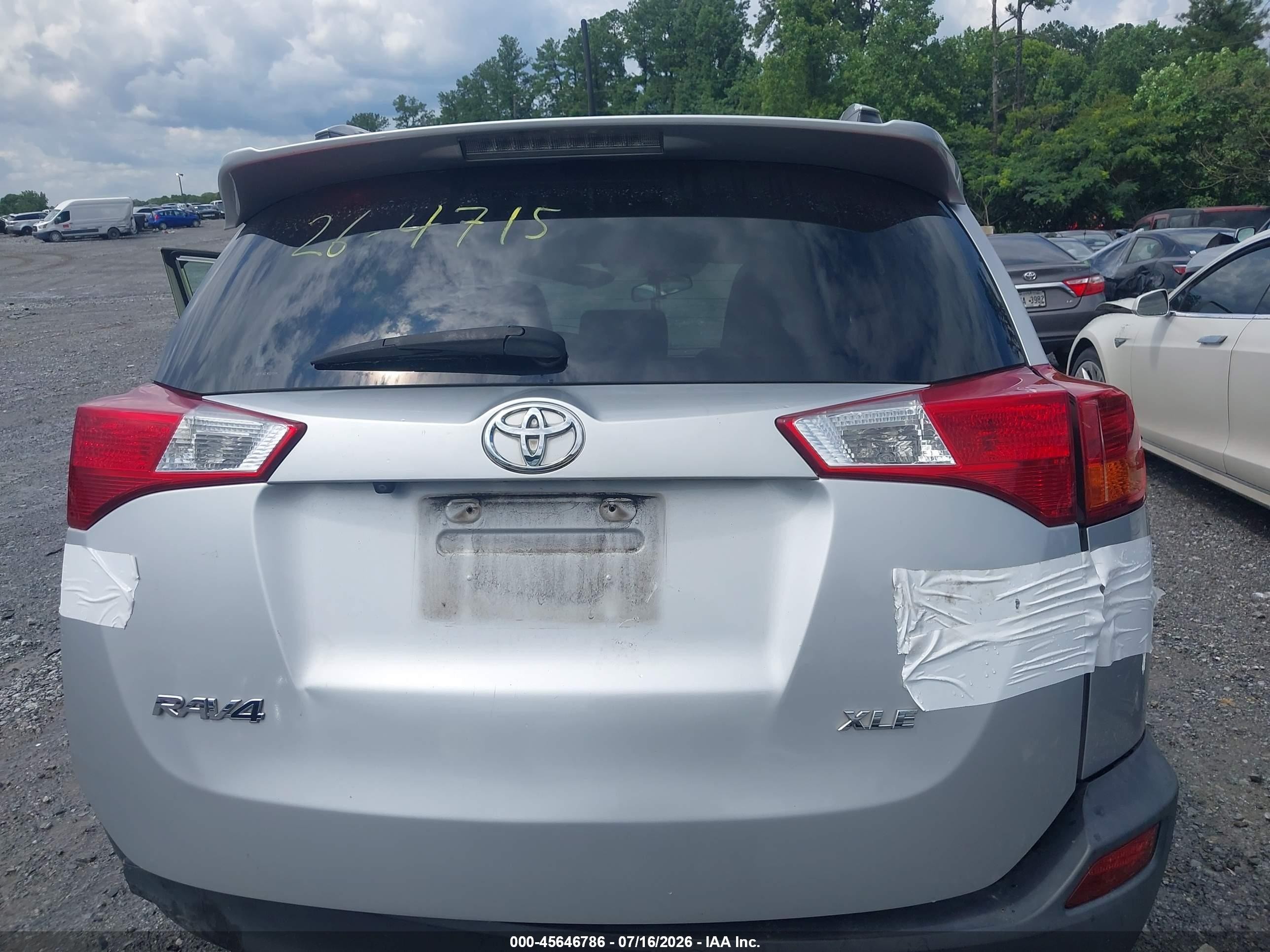 2014 Toyota Rav4 Xle Silver vin: 2T3WFREV8EW119144
