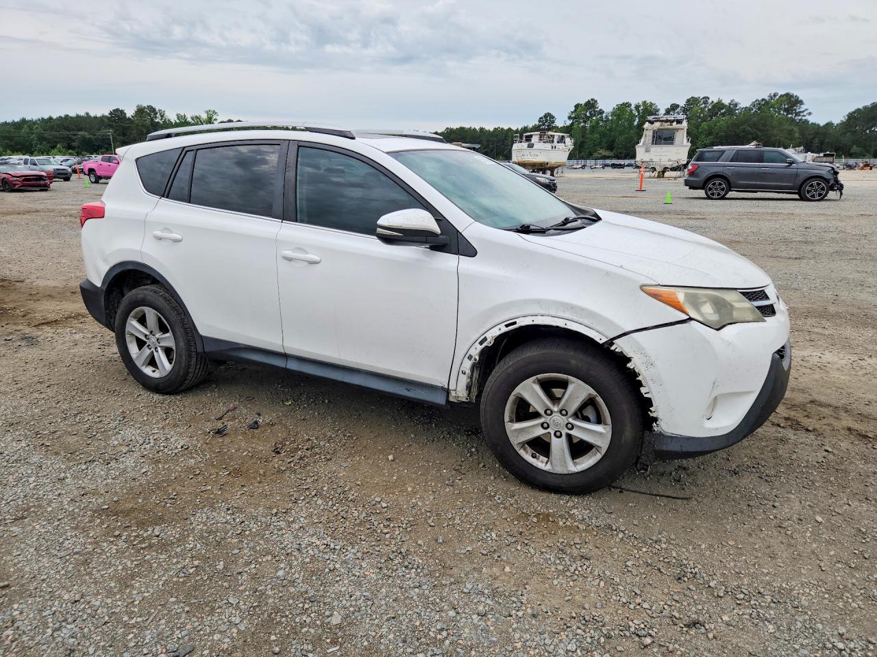 2014 Toyota Rav4 Xle White vin: 2T3WFREV8EW121198