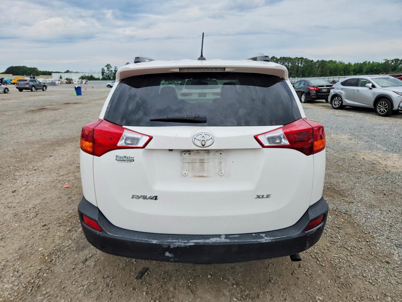 2014 Toyota Rav4 Xle White vin: 2T3WFREV8EW121198