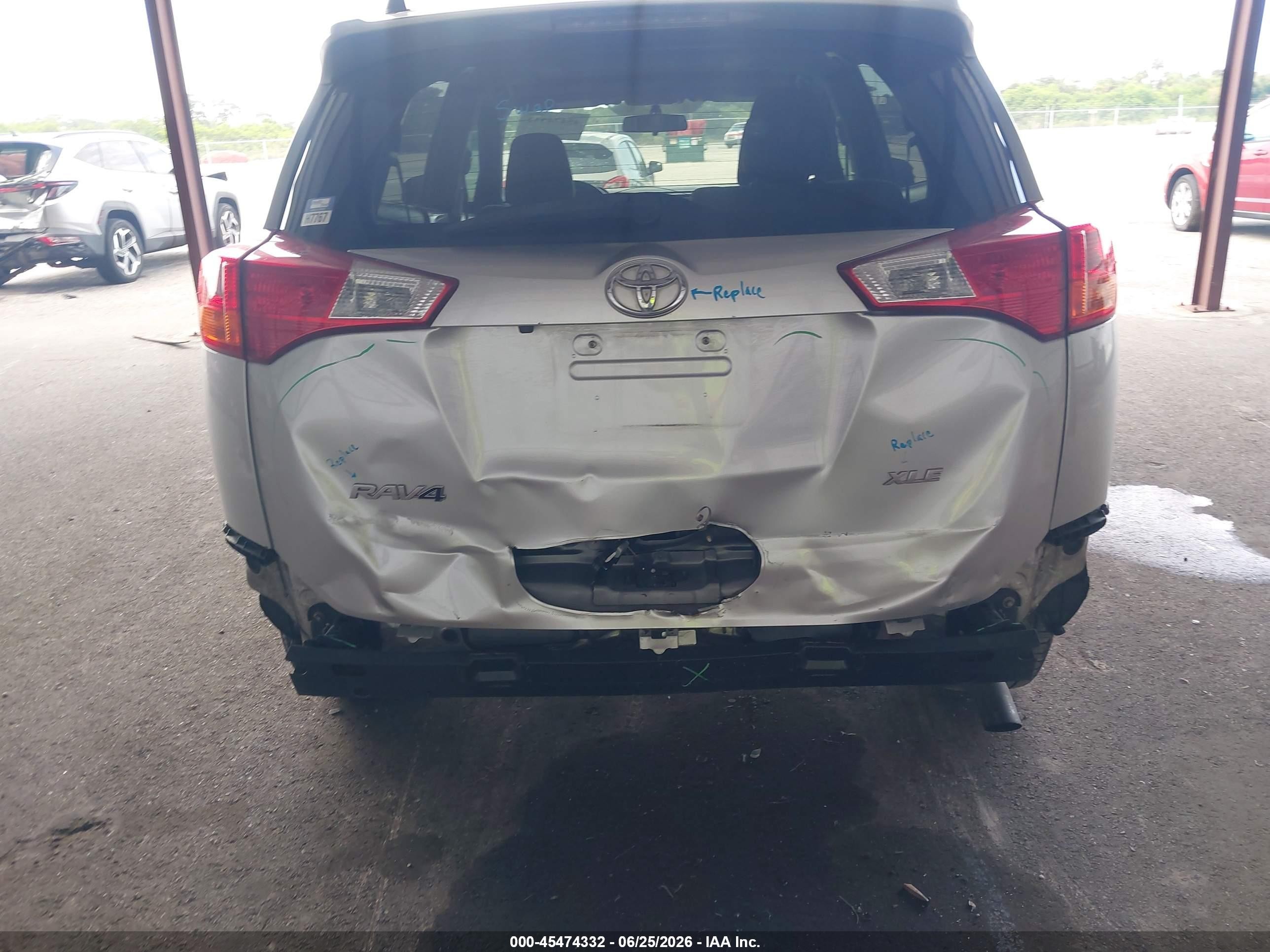 2014 Toyota Rav4 Xle Silver vin: 2T3WFREV8EW124800
