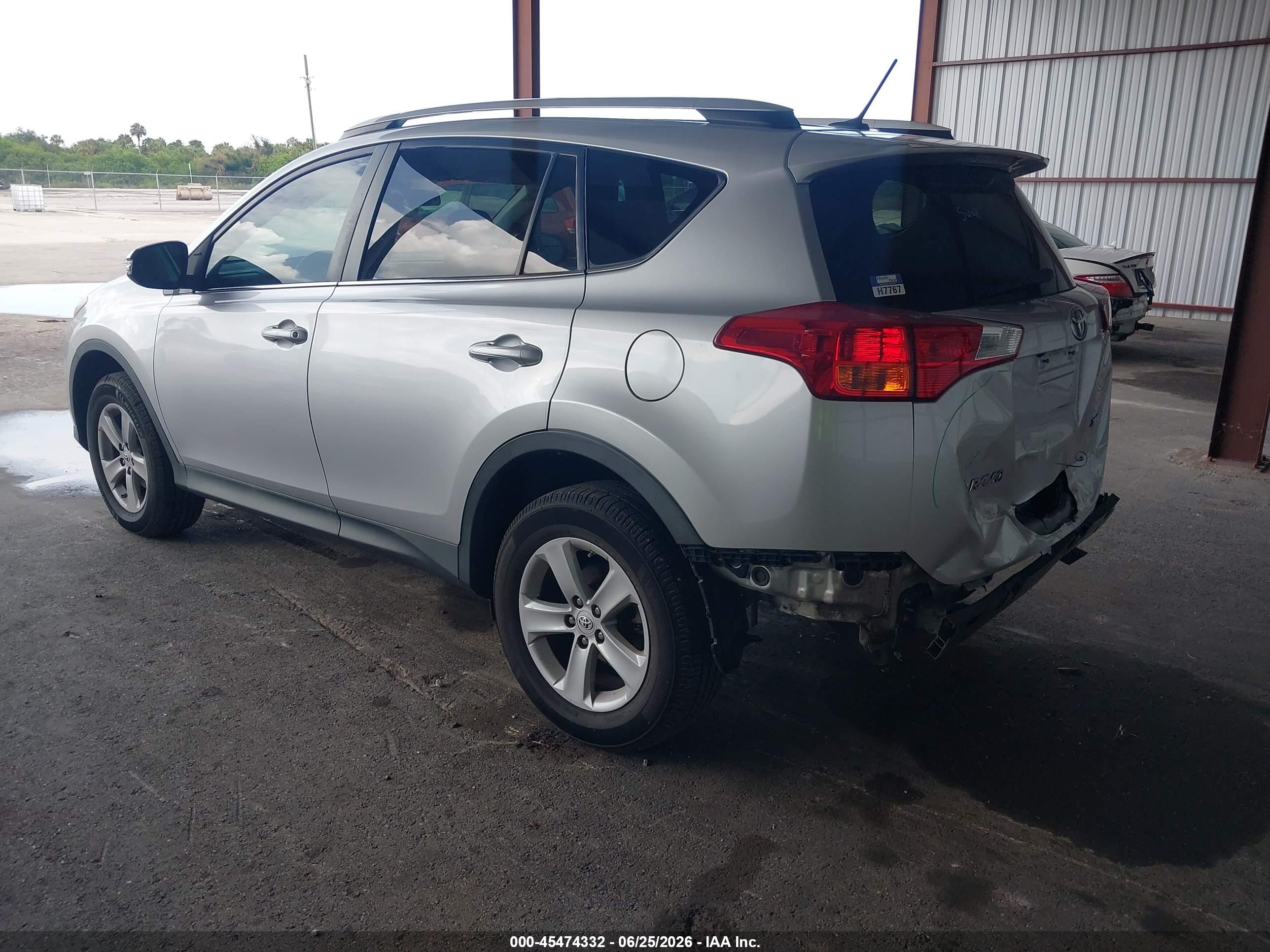 2014 Toyota Rav4 Xle Silver vin: 2T3WFREV8EW124800