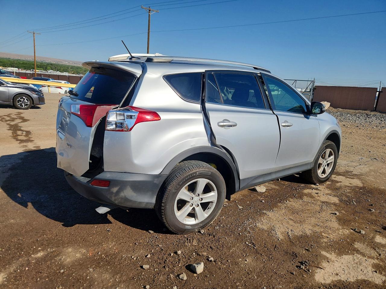 2014 Toyota Rav4 Xle Silver vin: 2T3WFREV8EW129401