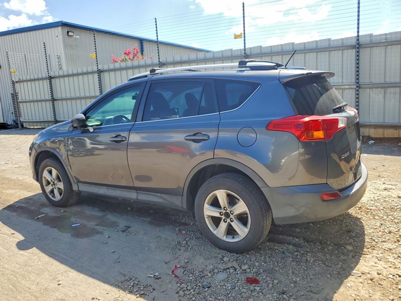 2015 Toyota Rav4 Xle Gray vin: 2T3WFREV8FW134759