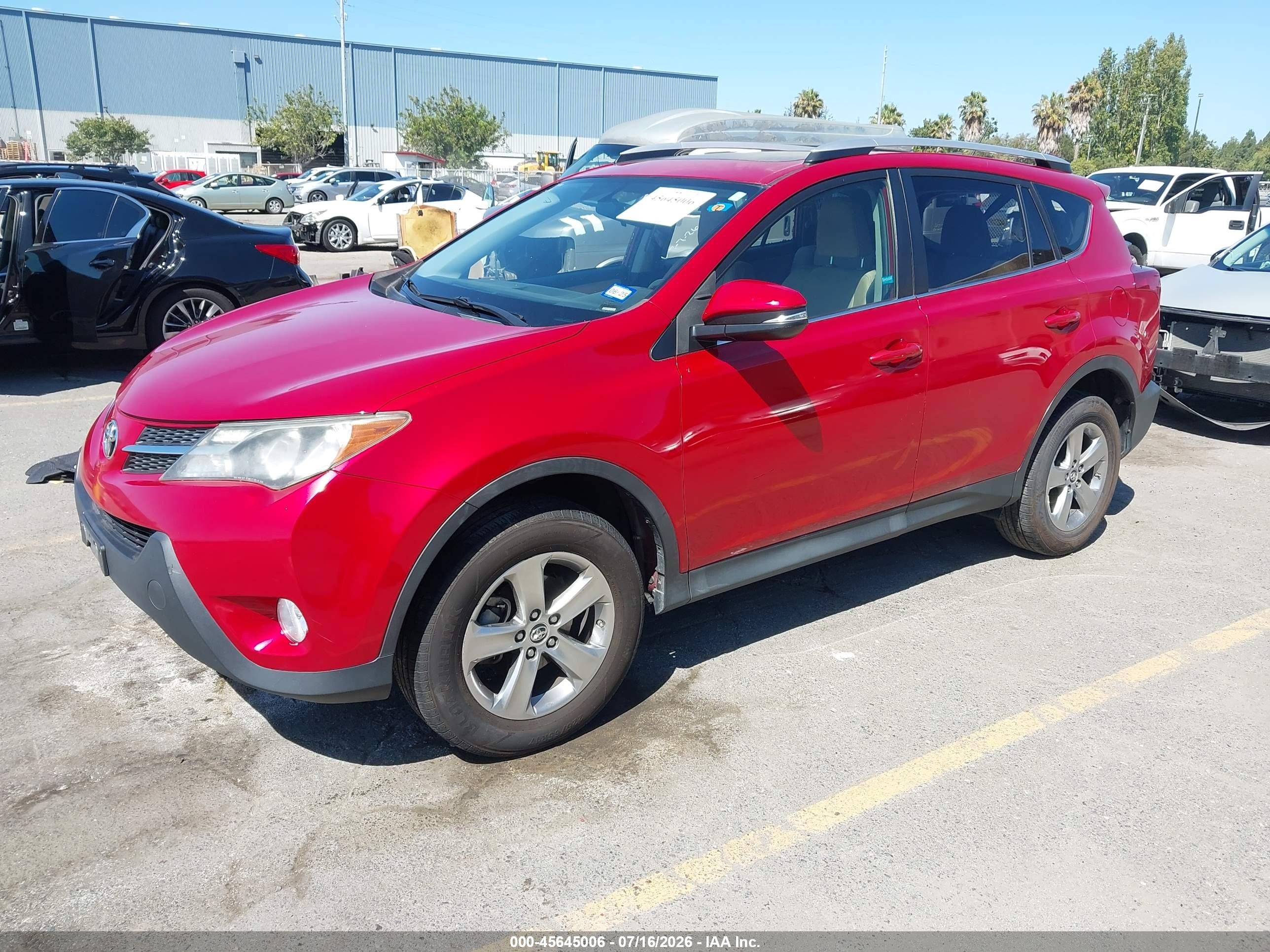 2015 Toyota Rav4 Xle Red vin: 2T3WFREV8FW160410