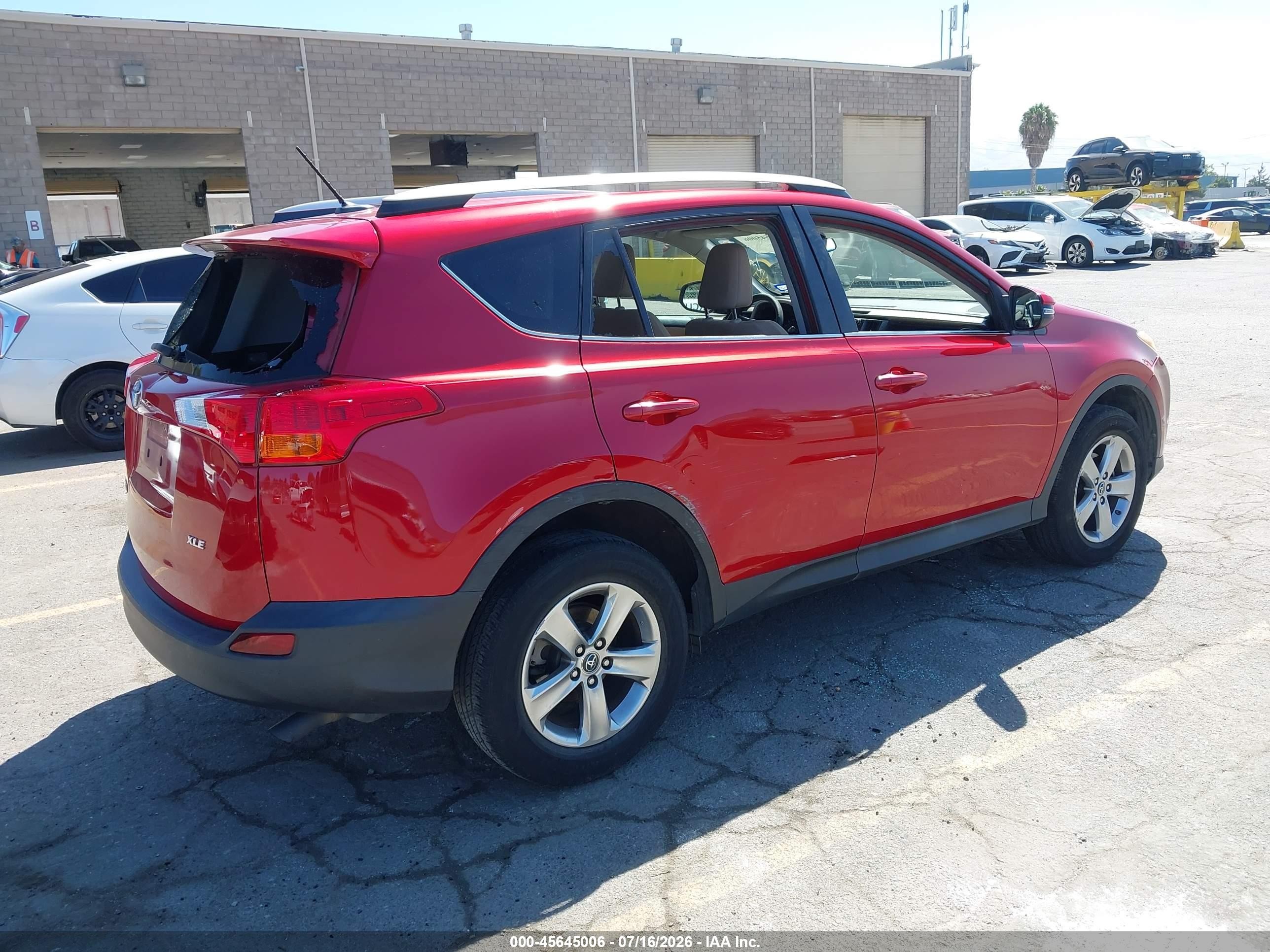 2015 Toyota Rav4 Xle Red vin: 2T3WFREV8FW160410