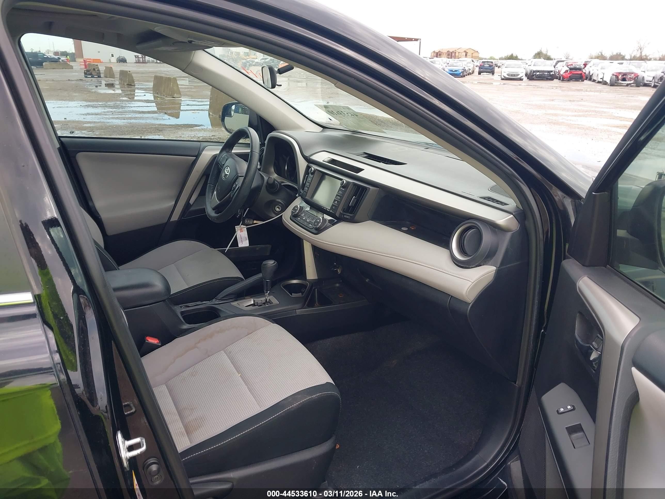 2016 Toyota Rav4 Xle Black vin: 2T3WFREV8GW274814