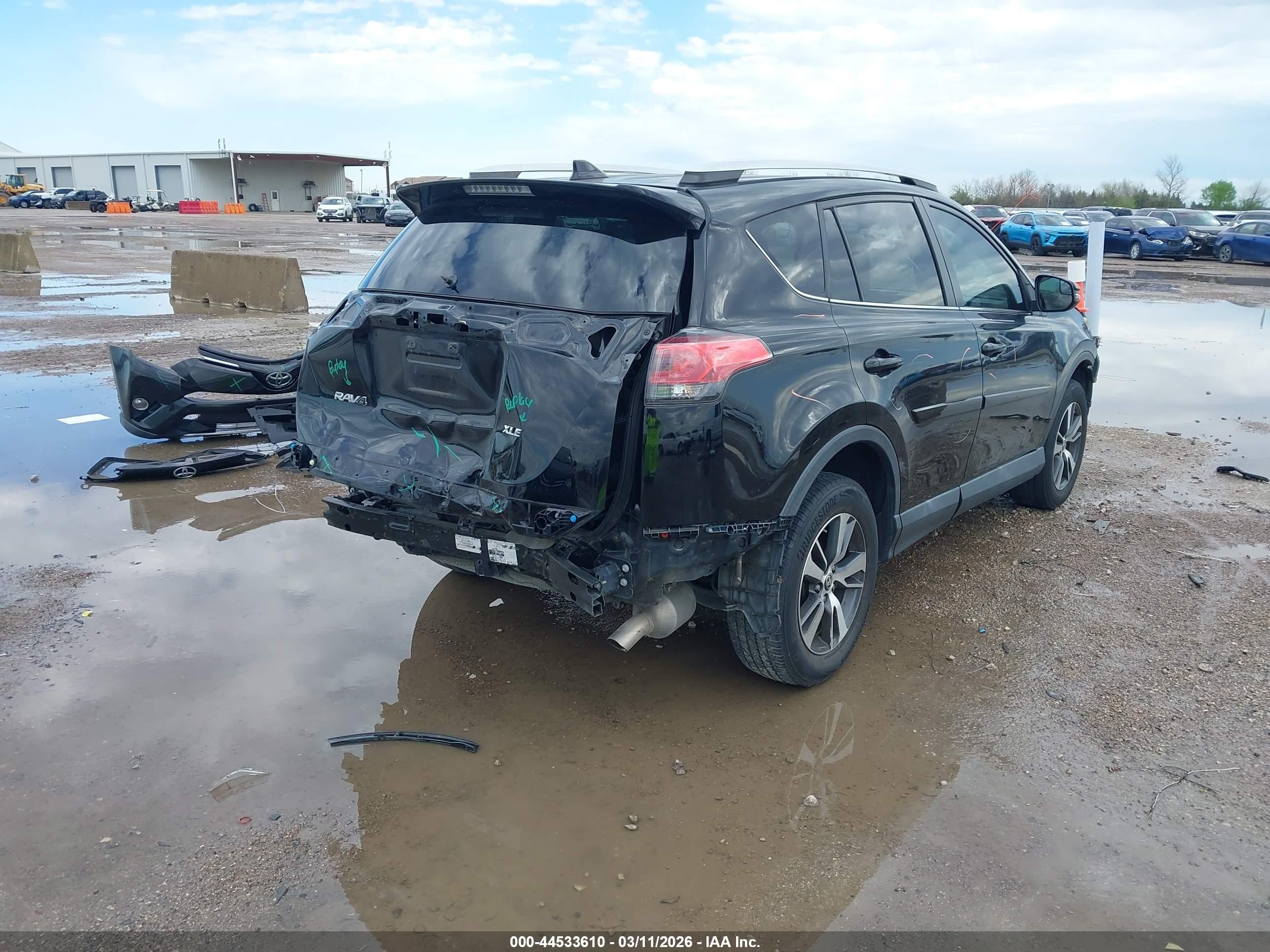 2016 Toyota Rav4 Xle Black vin: 2T3WFREV8GW274814