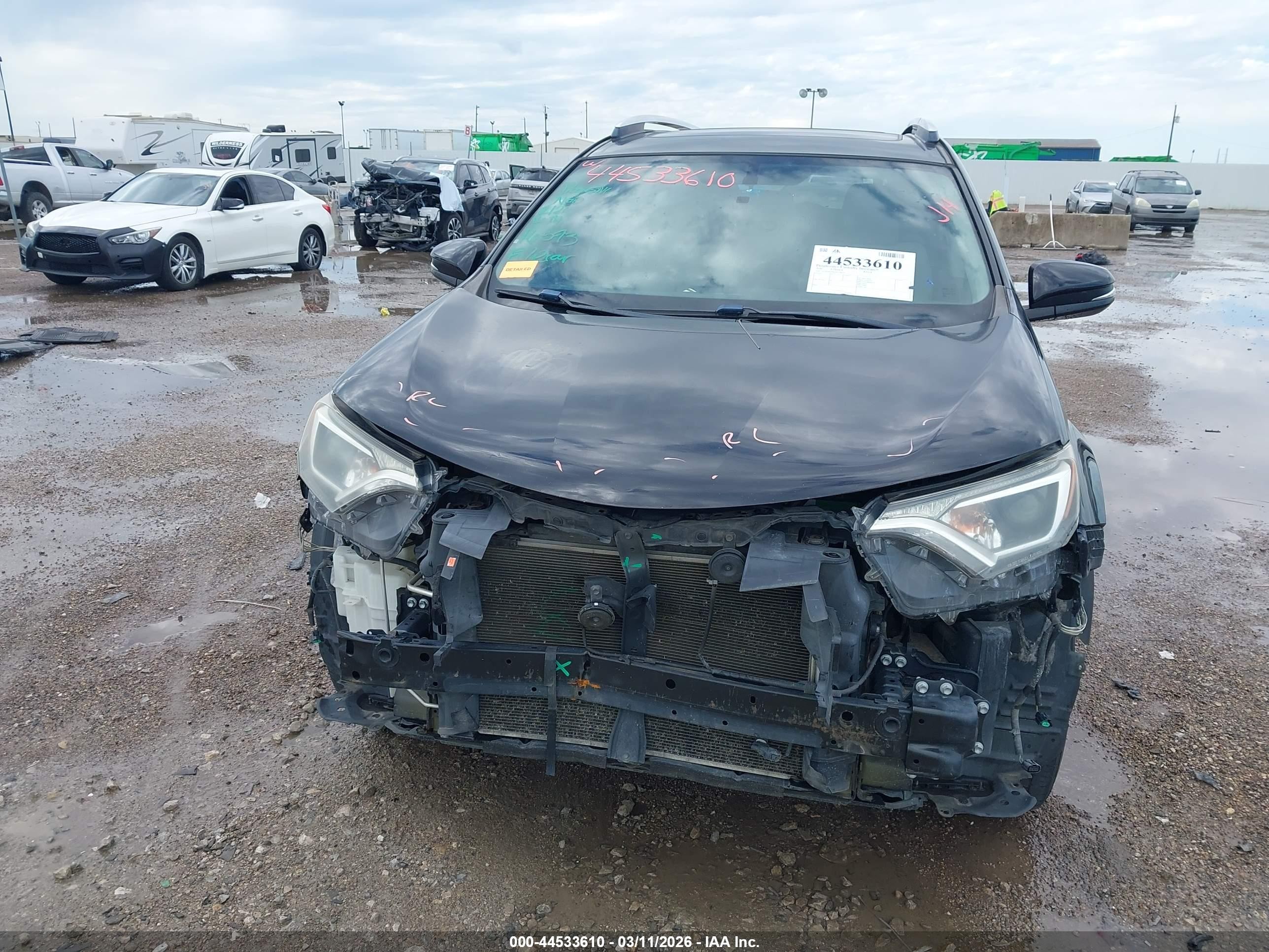 2016 Toyota Rav4 Xle Black vin: 2T3WFREV8GW274814