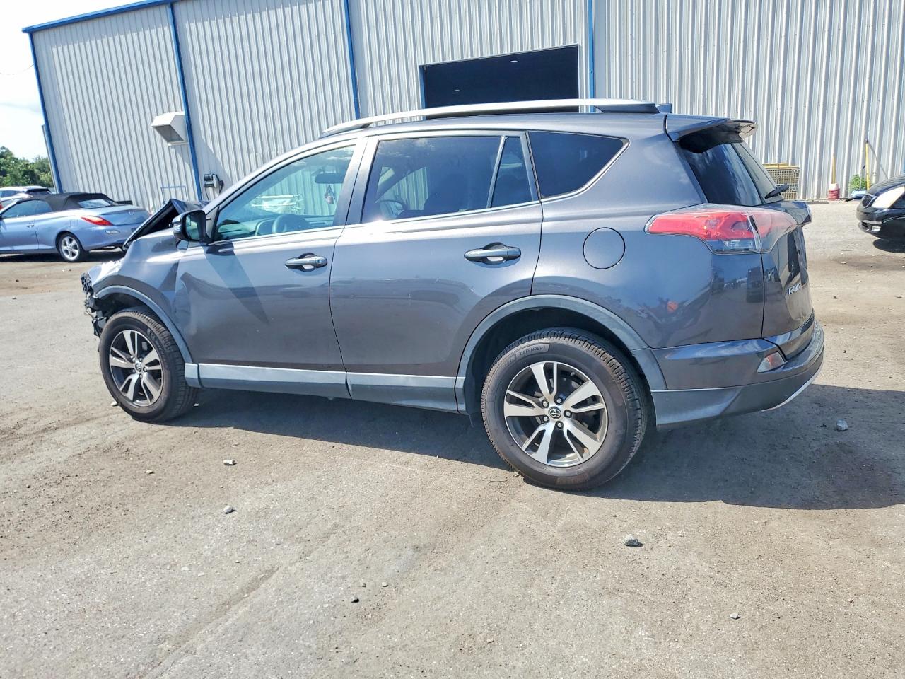 2016 Toyota Rav4 Xle Gray vin: 2T3WFREV8GW295484