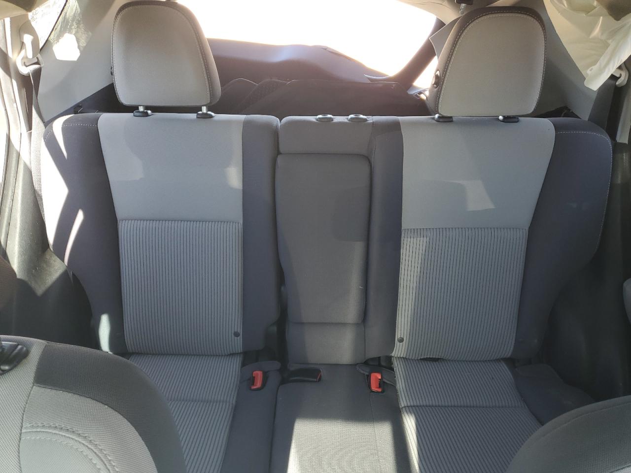 2013 Toyota Rav4 Xle Серебряный vin: 2T3WFREV9DW059969