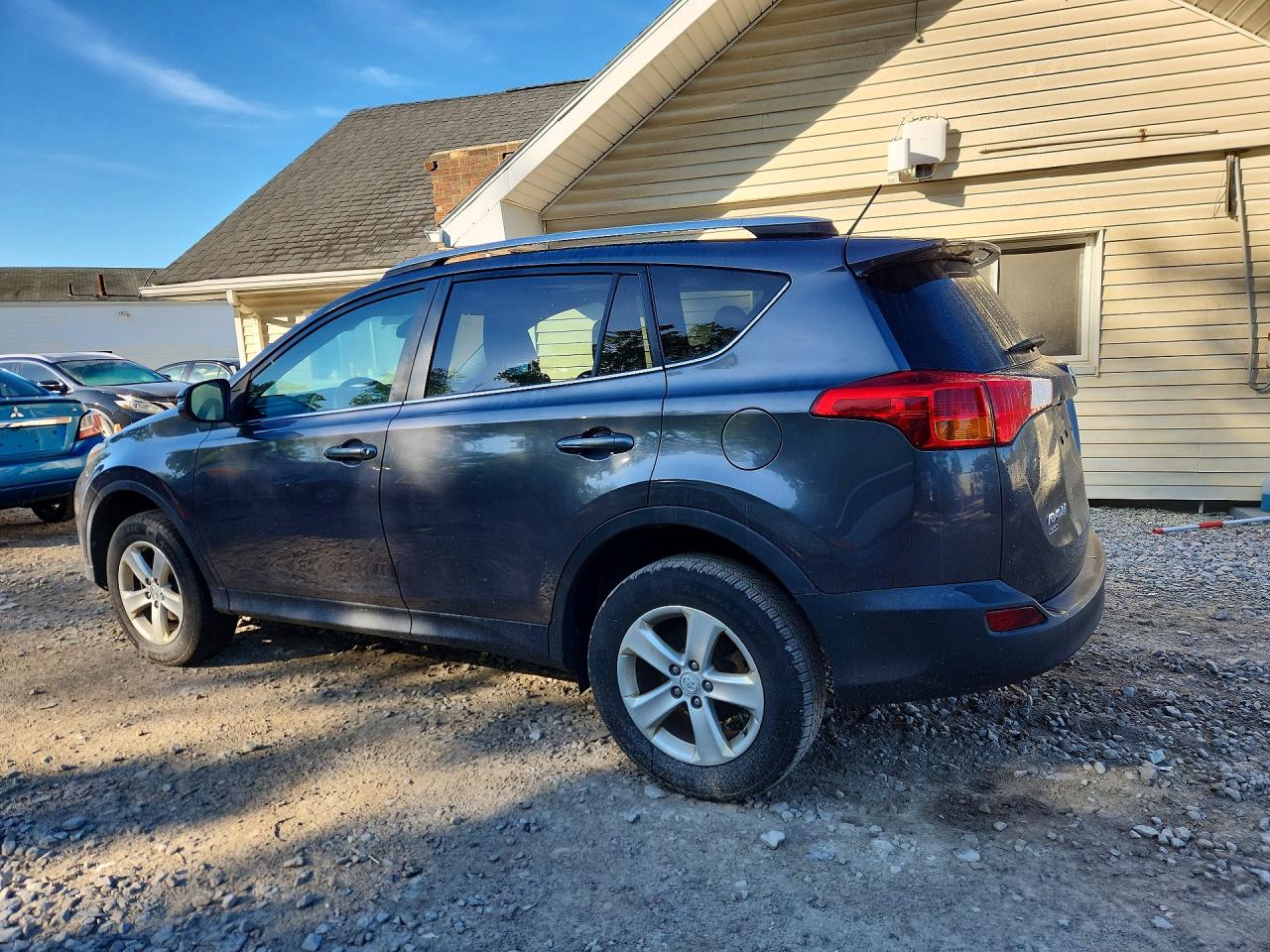 2013 Toyota Rav4 Xle Угольный vin: 2T3WFREV9DW061429
