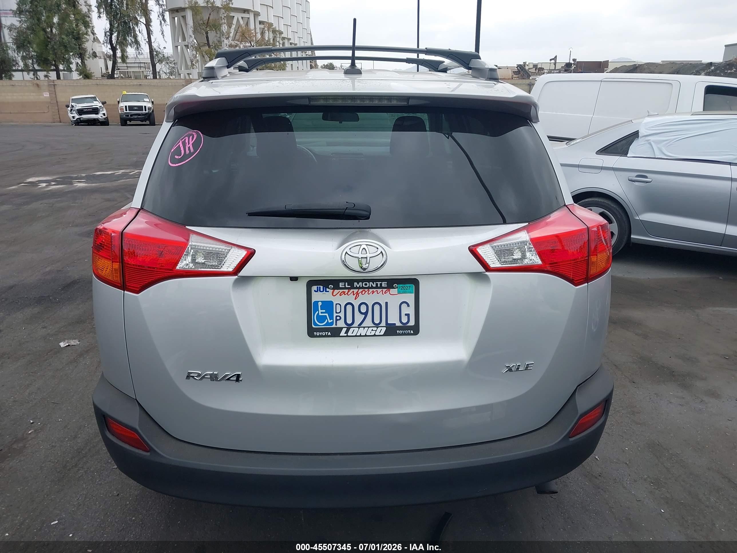 2014 Toyota Rav4 Xle Silver vin: 2T3WFREV9EW109271