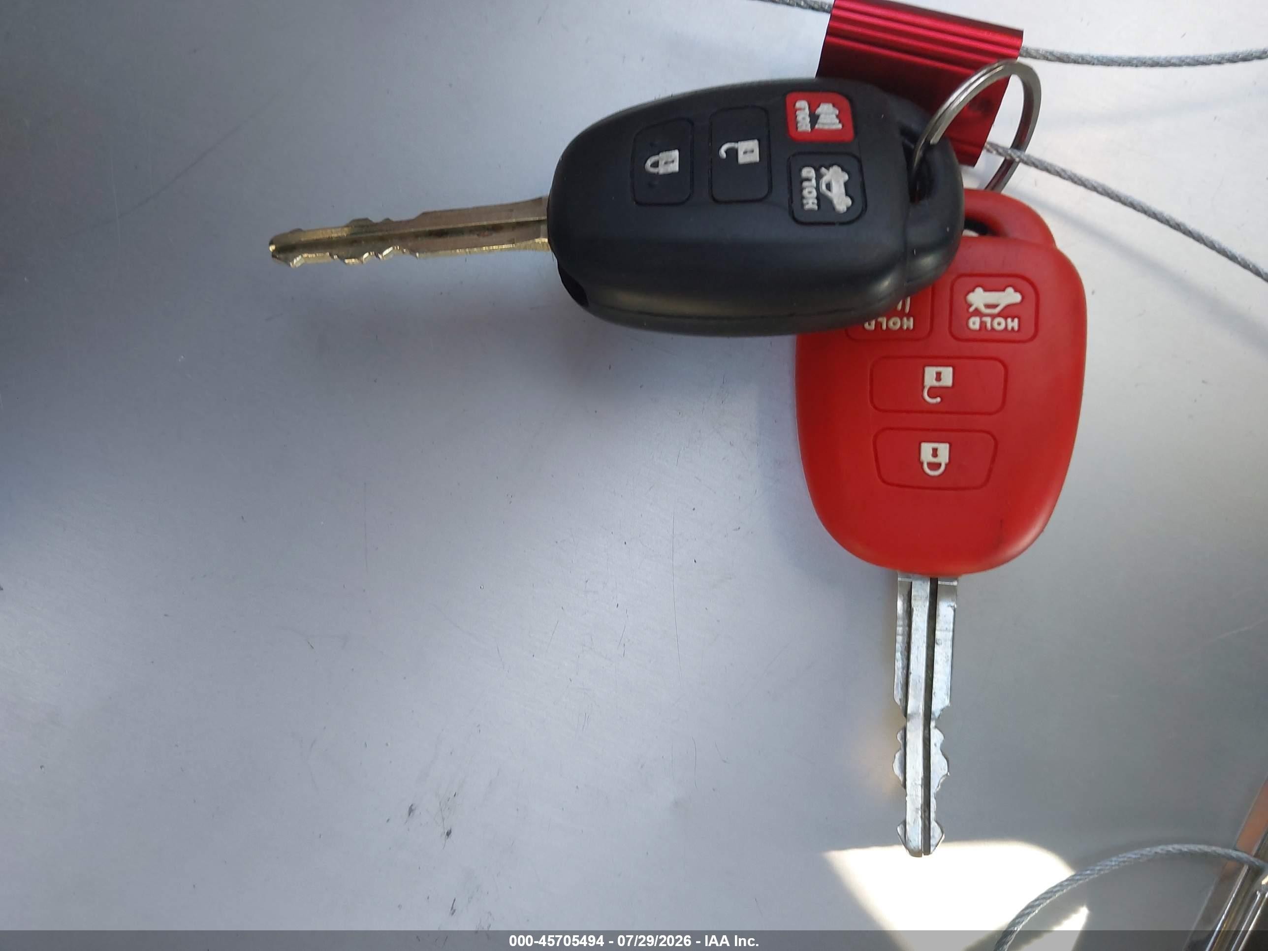 2014 Toyota Rav4 Xle Серебряный vin: 2T3WFREV9EW110128