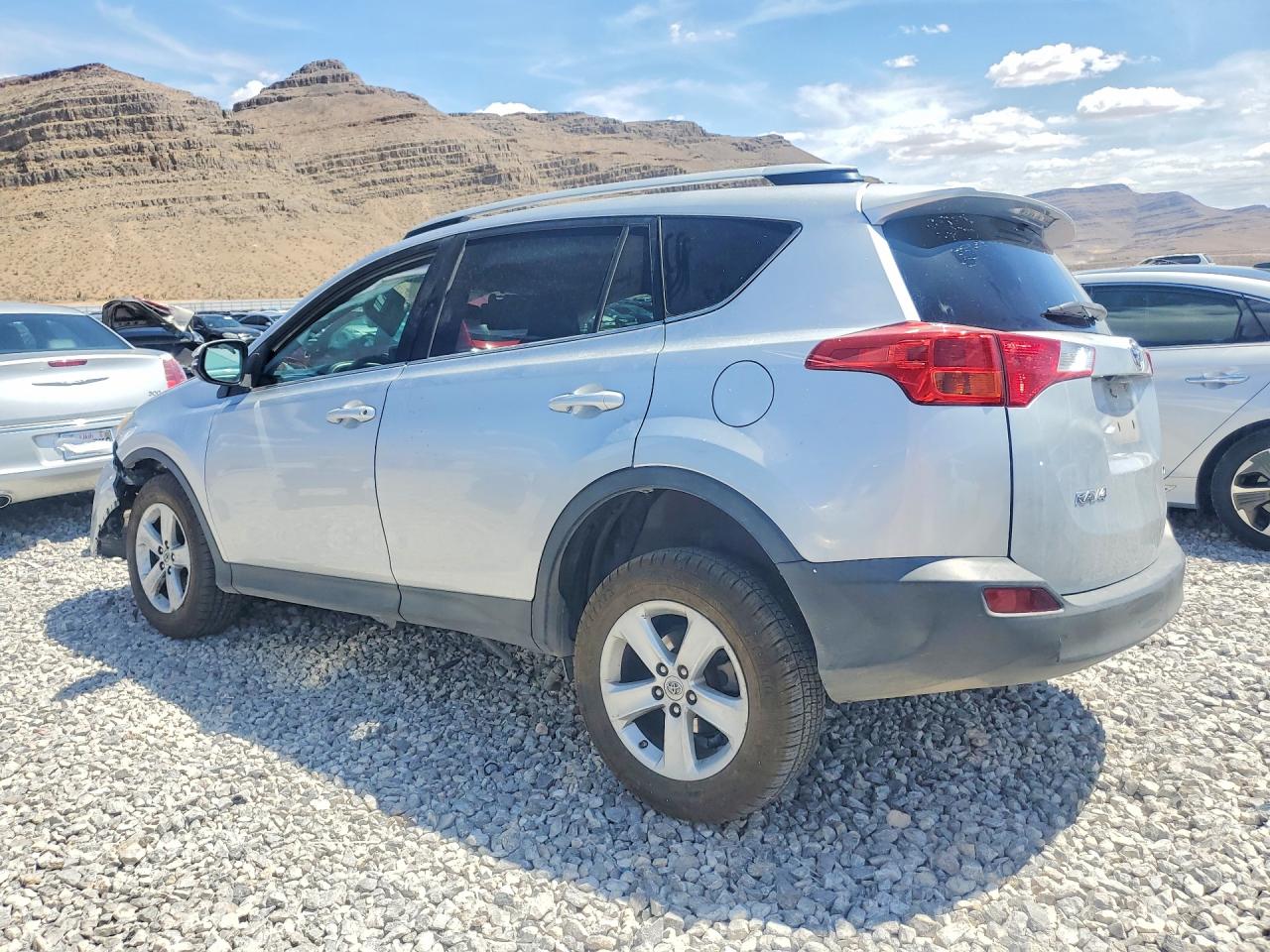 2014 Toyota Rav4 Xle Silver vin: 2T3WFREV9EW117385