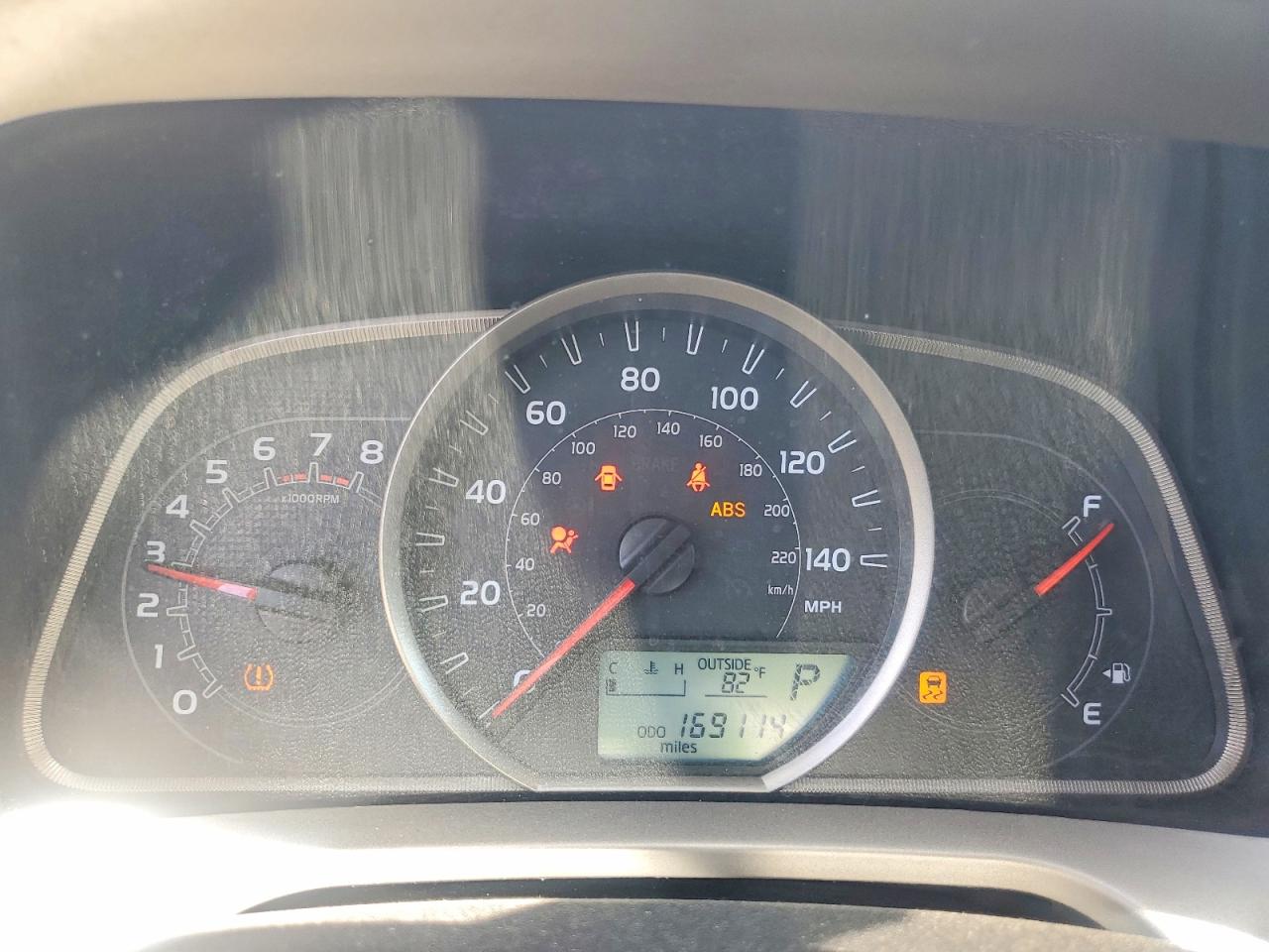 2014 Toyota Rav4 Xle Silver vin: 2T3WFREV9EW117385
