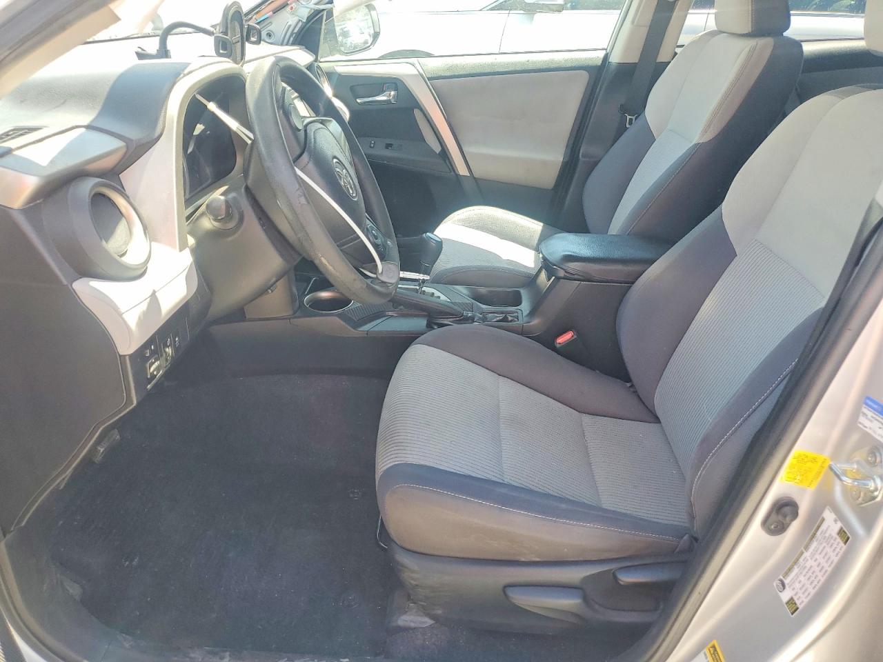 2014 Toyota Rav4 Xle Silver vin: 2T3WFREV9EW117385