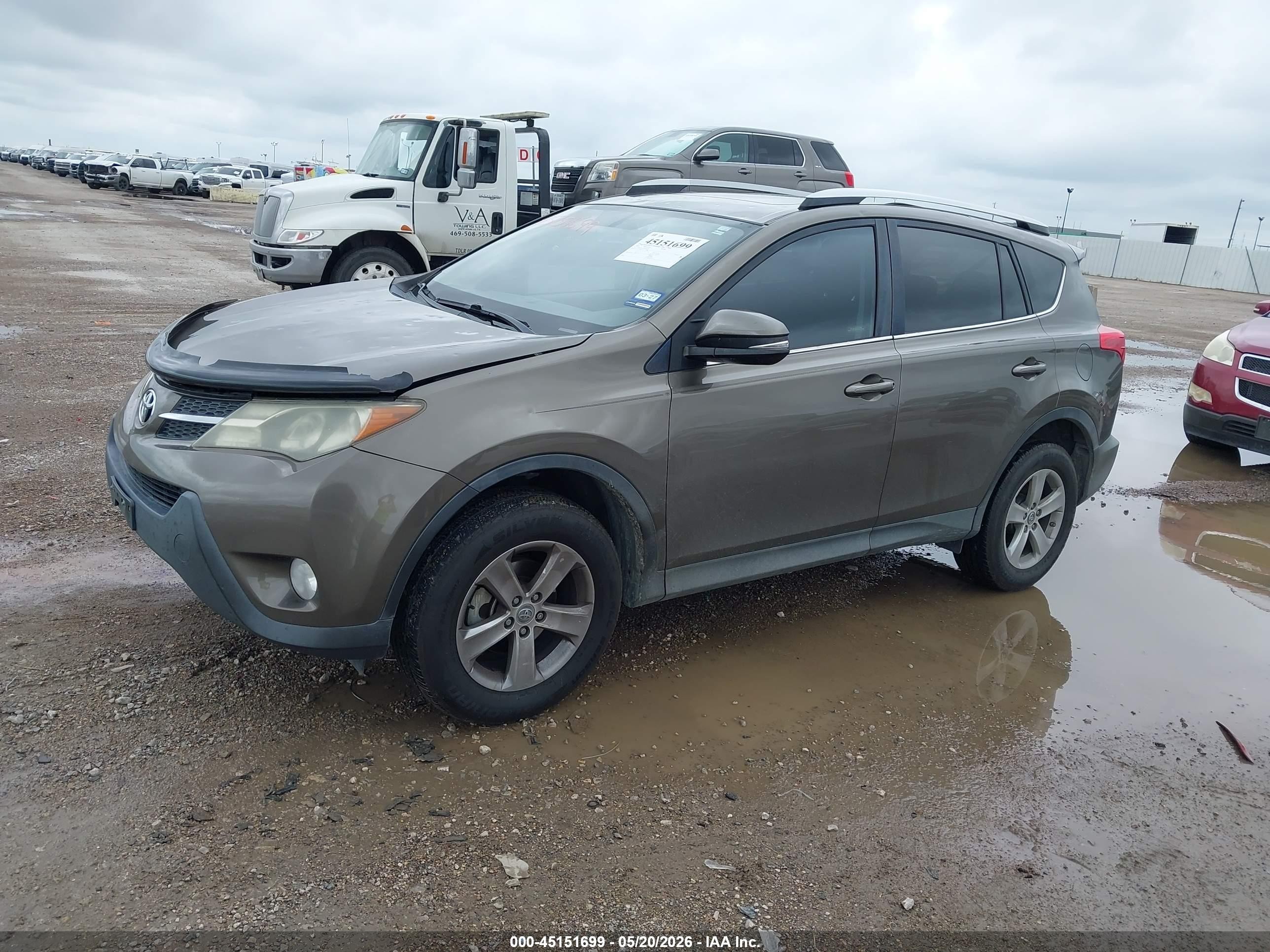 2015 Toyota Rav4 Xle Brown vin: 2T3WFREV9FW132860
