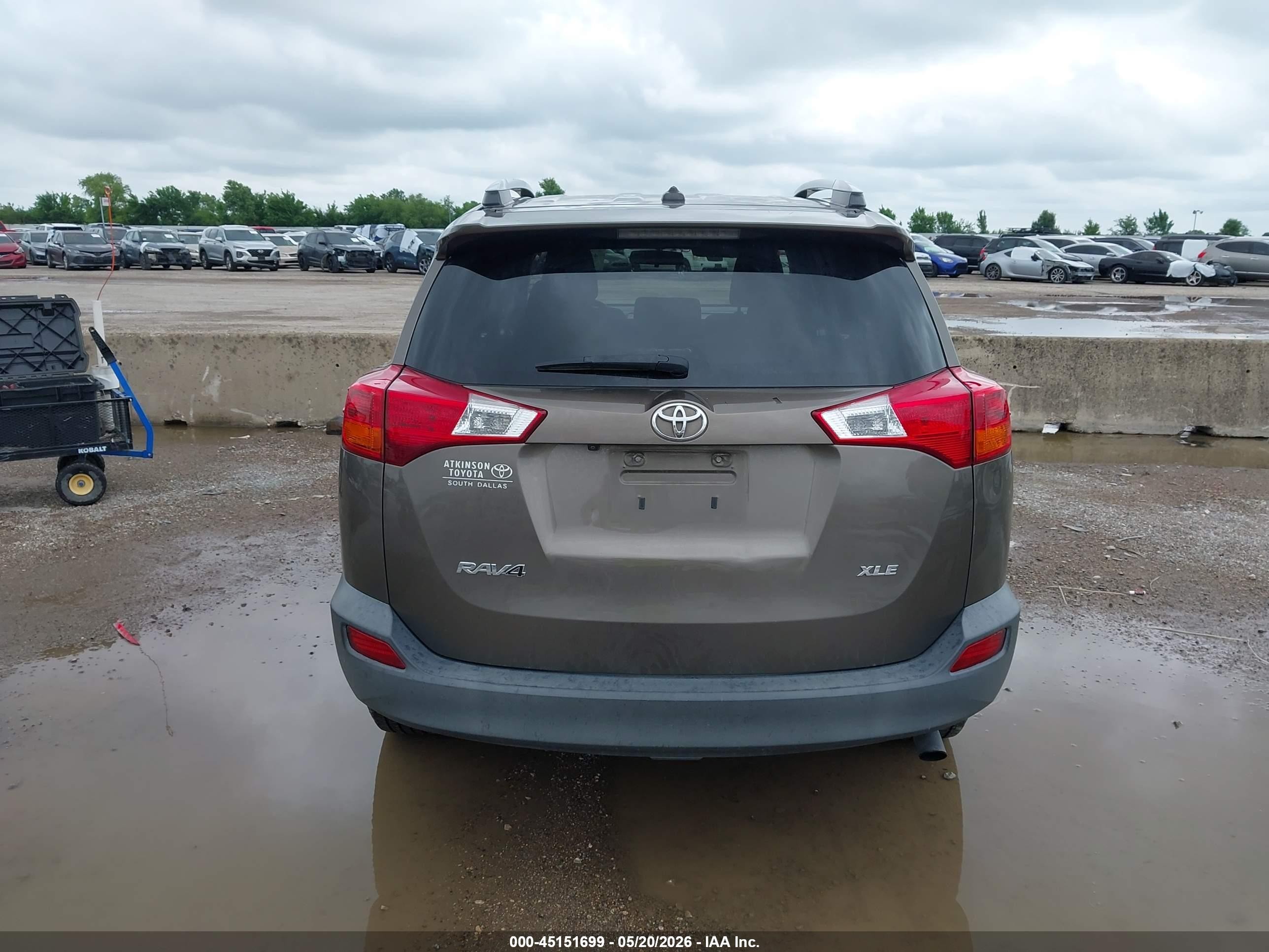 2015 Toyota Rav4 Xle Brown vin: 2T3WFREV9FW132860