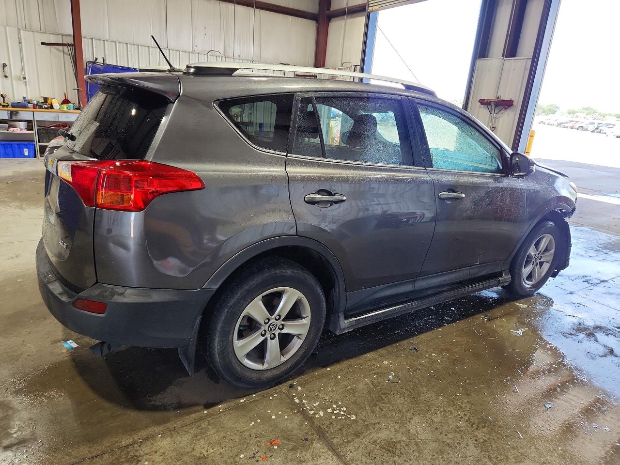 2015 Toyota Rav4 Xle Gray vin: 2T3WFREV9FW138108