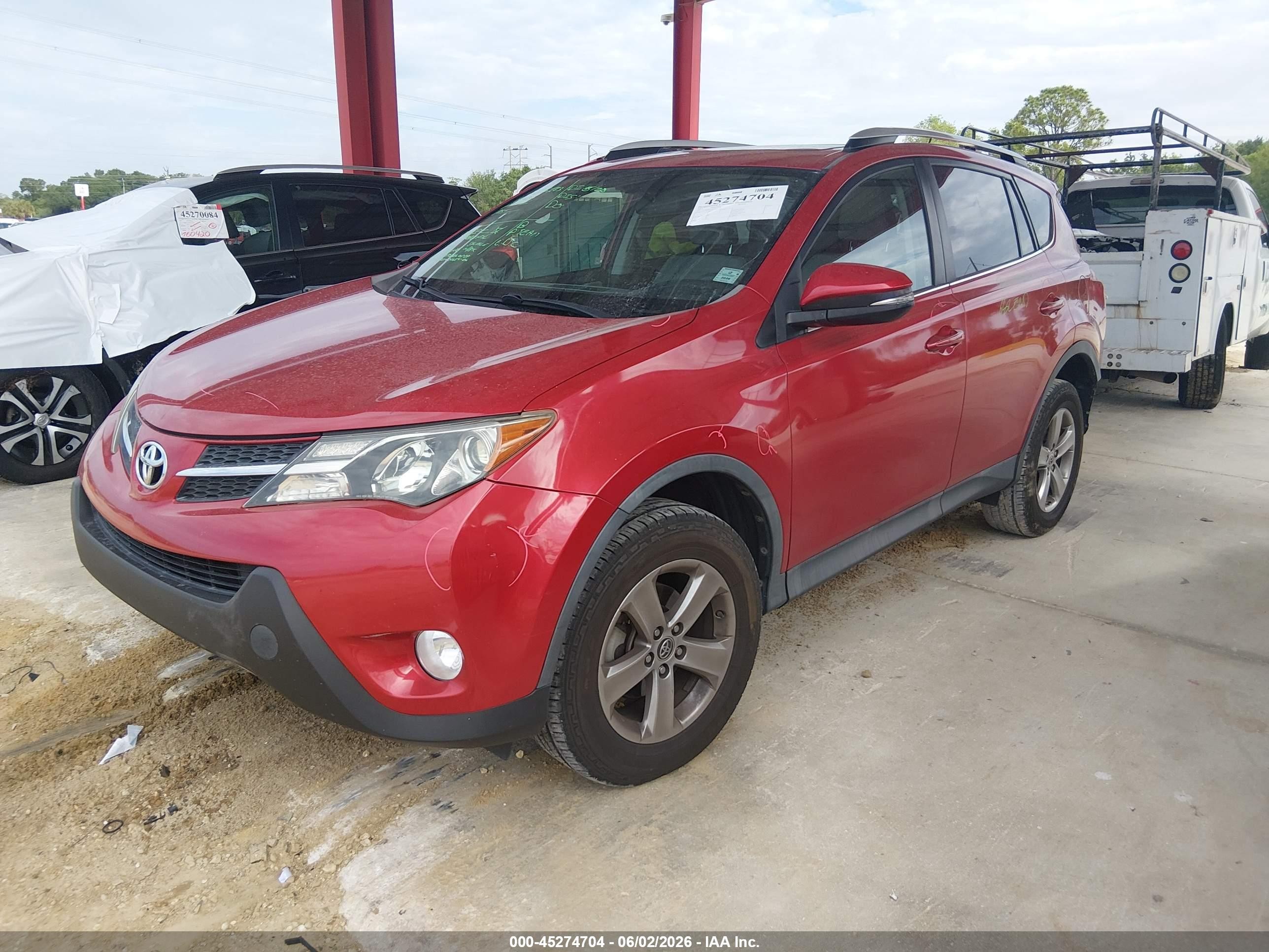2015 Toyota Rav4 Xle Красный vin: 2T3WFREV9FW160013