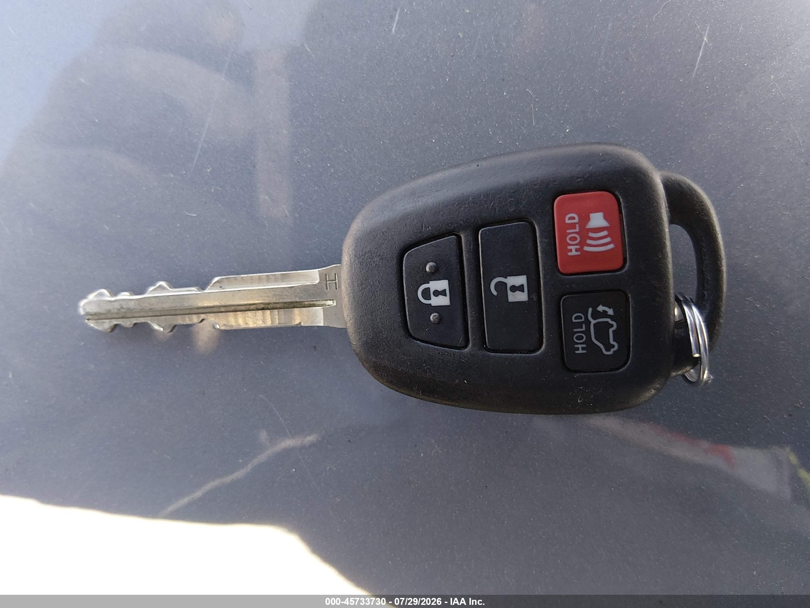 2015 Toyota Rav4 Xle Silver vin: 2T3WFREV9FW175594