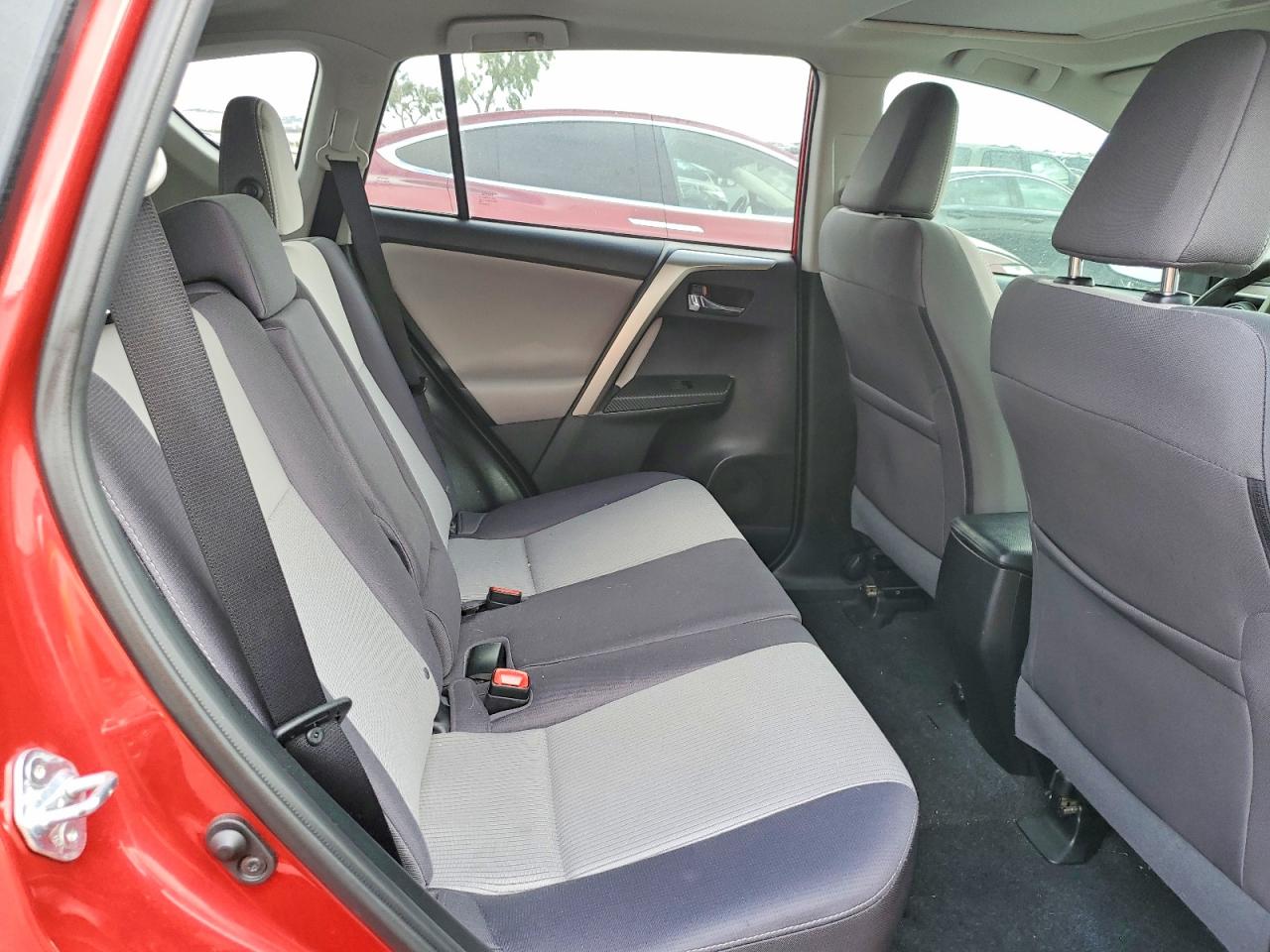 2015 Toyota Rav4 Xle Красный vin: 2T3WFREV9FW181539