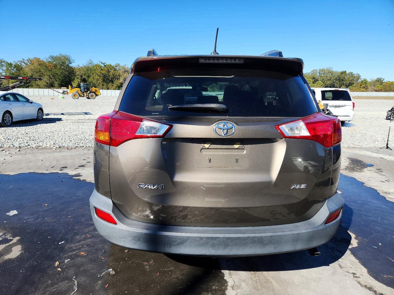 2015 Toyota Rav4 Xle Коричневый vin: 2T3WFREV9FW187499