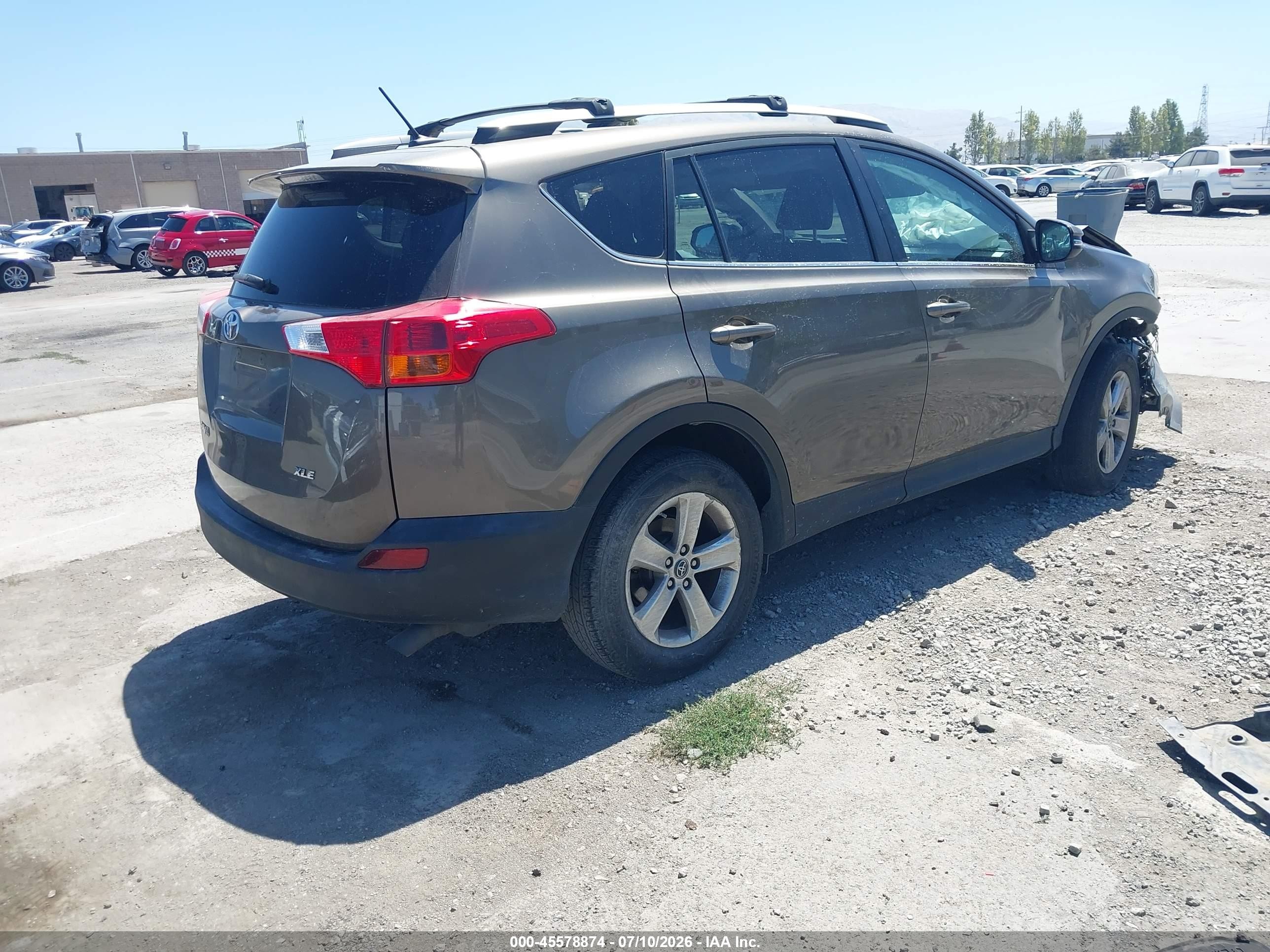 2015 Toyota Rav4 Xle Champagne vin: 2T3WFREV9FW203667