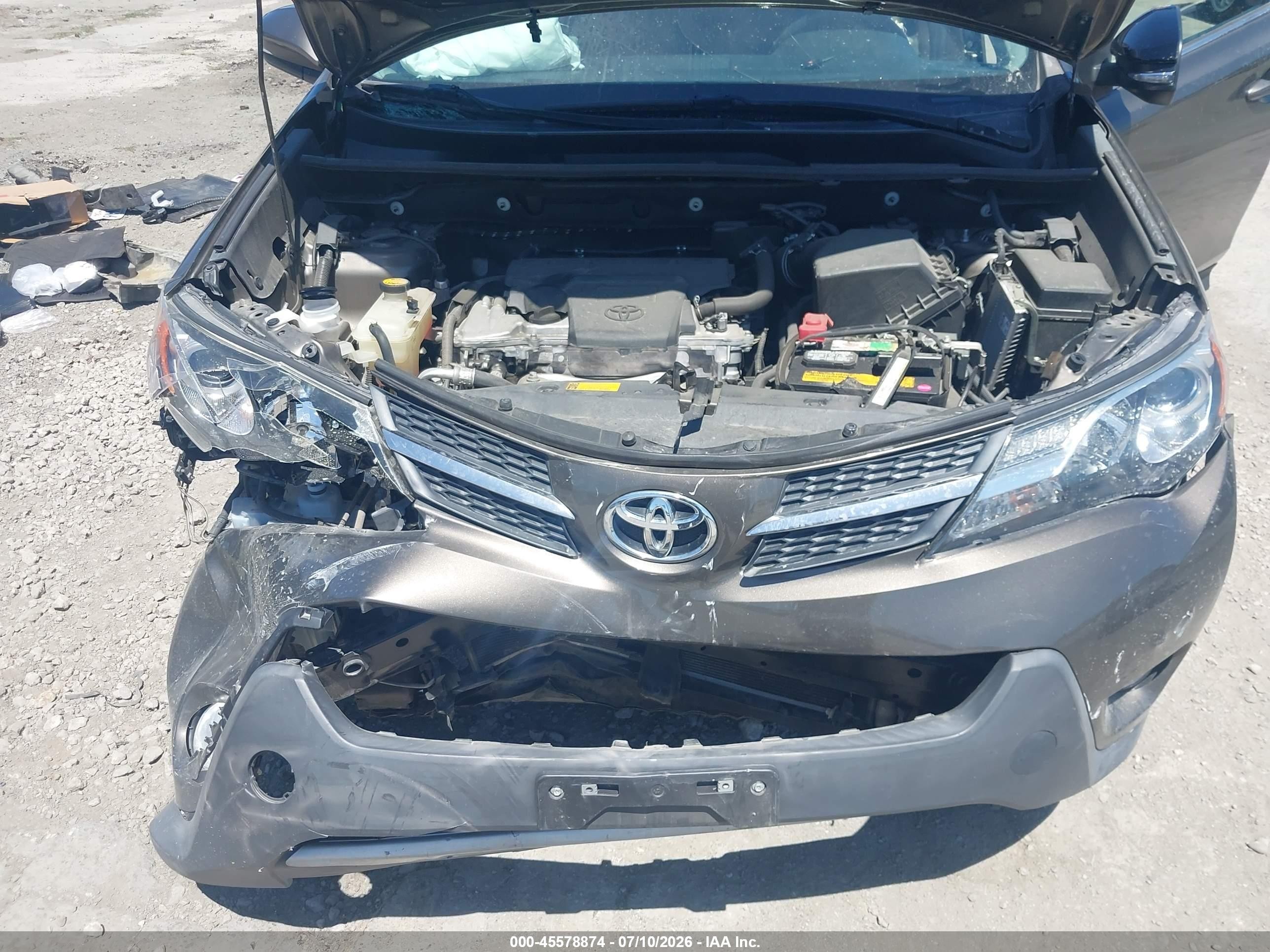 2015 Toyota Rav4 Xle Champagne vin: 2T3WFREV9FW203667