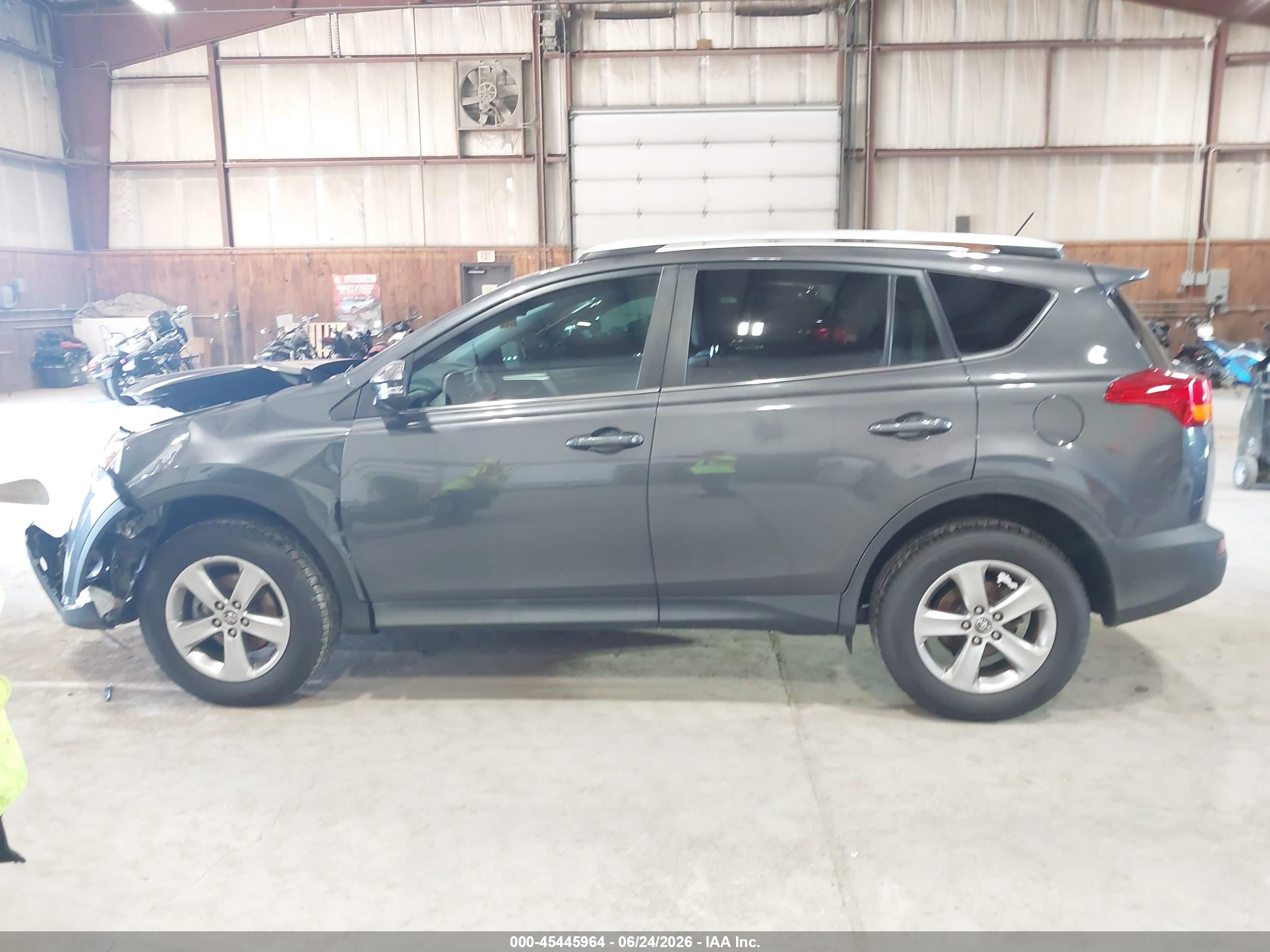 2015 Toyota Rav4 Xle Gray vin: 2T3WFREV9FW226981