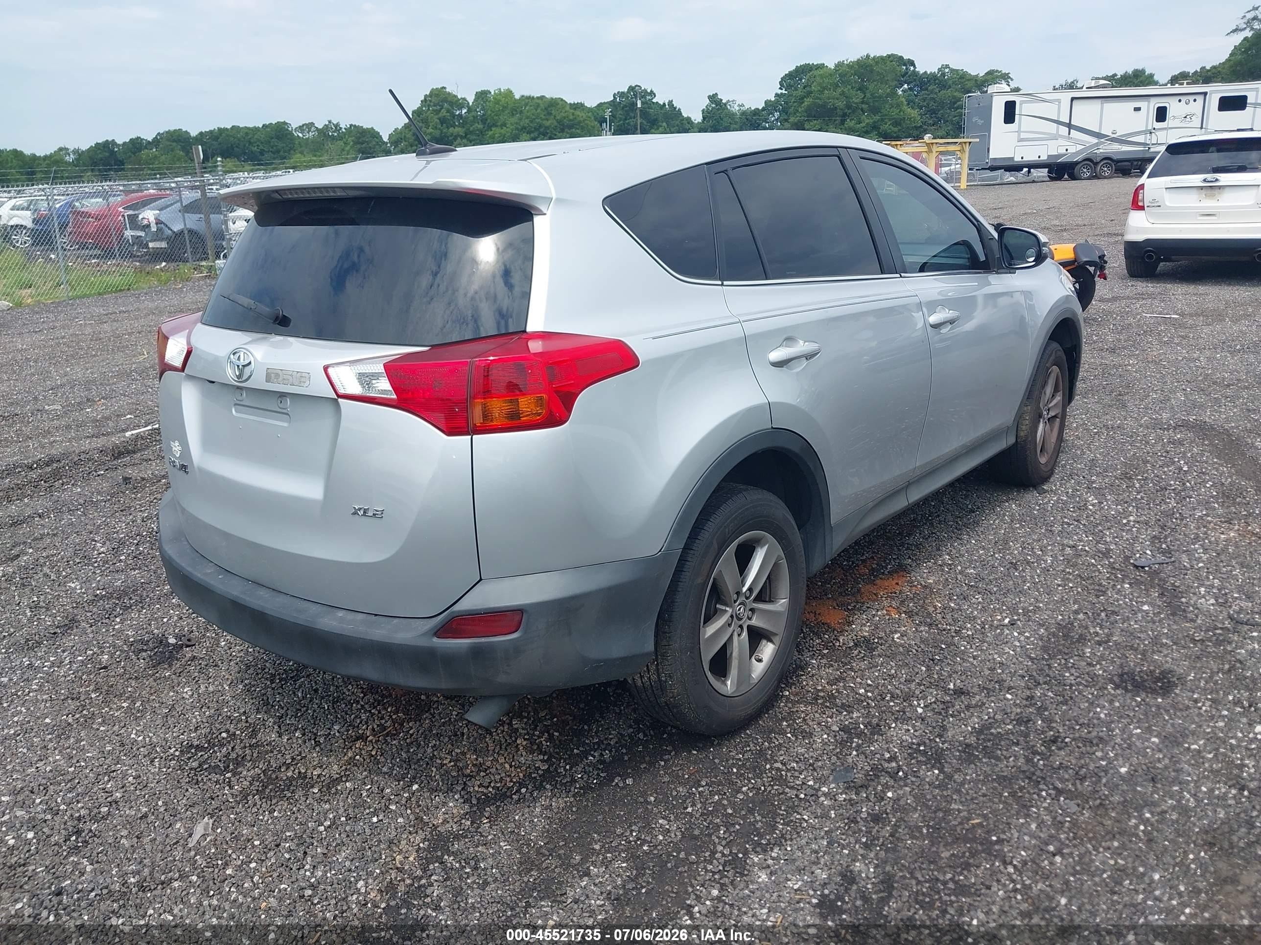 2015 Toyota Rav4 Xle Gray vin: 2T3WFREV9FW230609