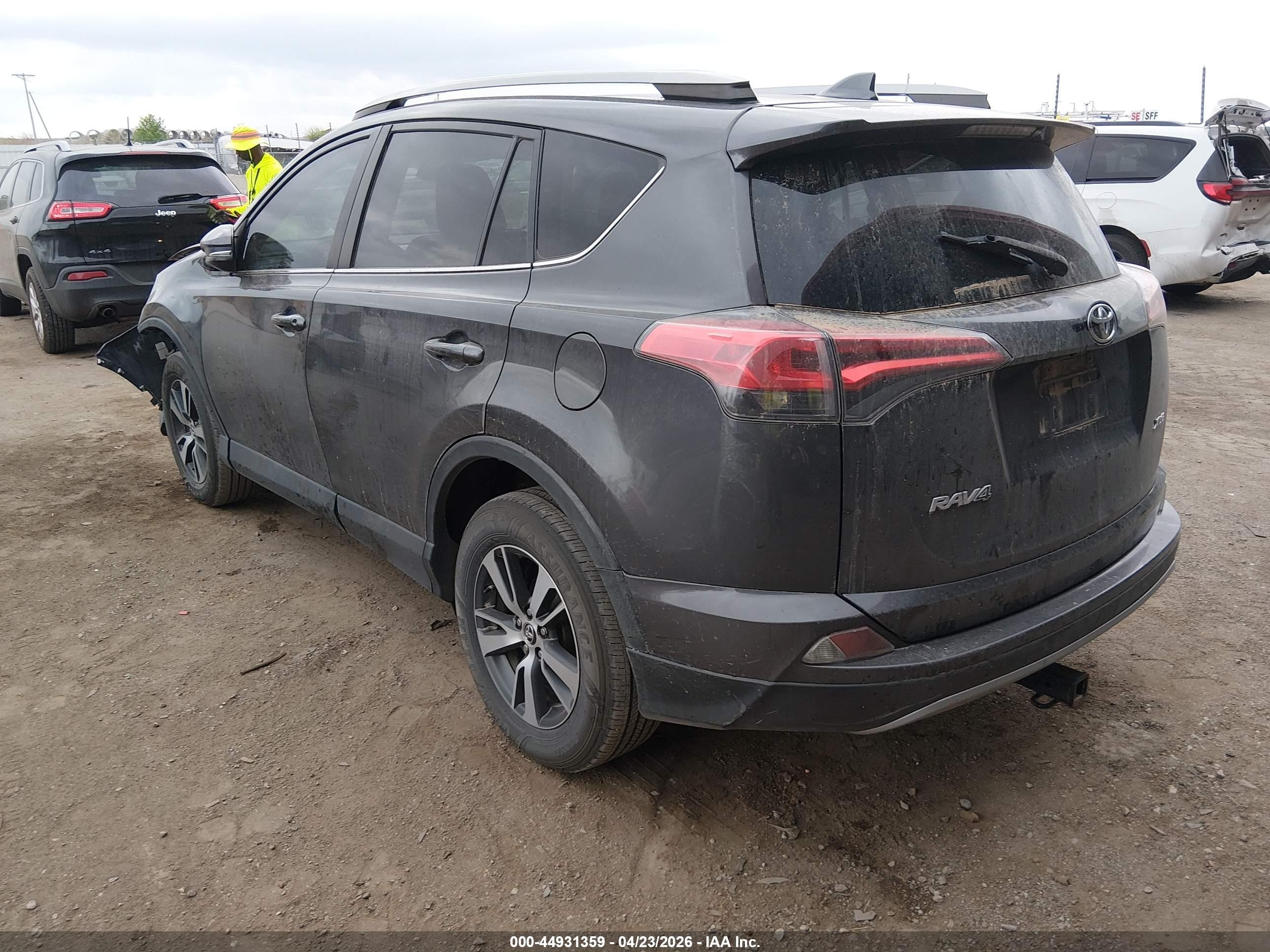 2018 Toyota Rav4 Xle Gray vin: 2T3WFREV9JW411931