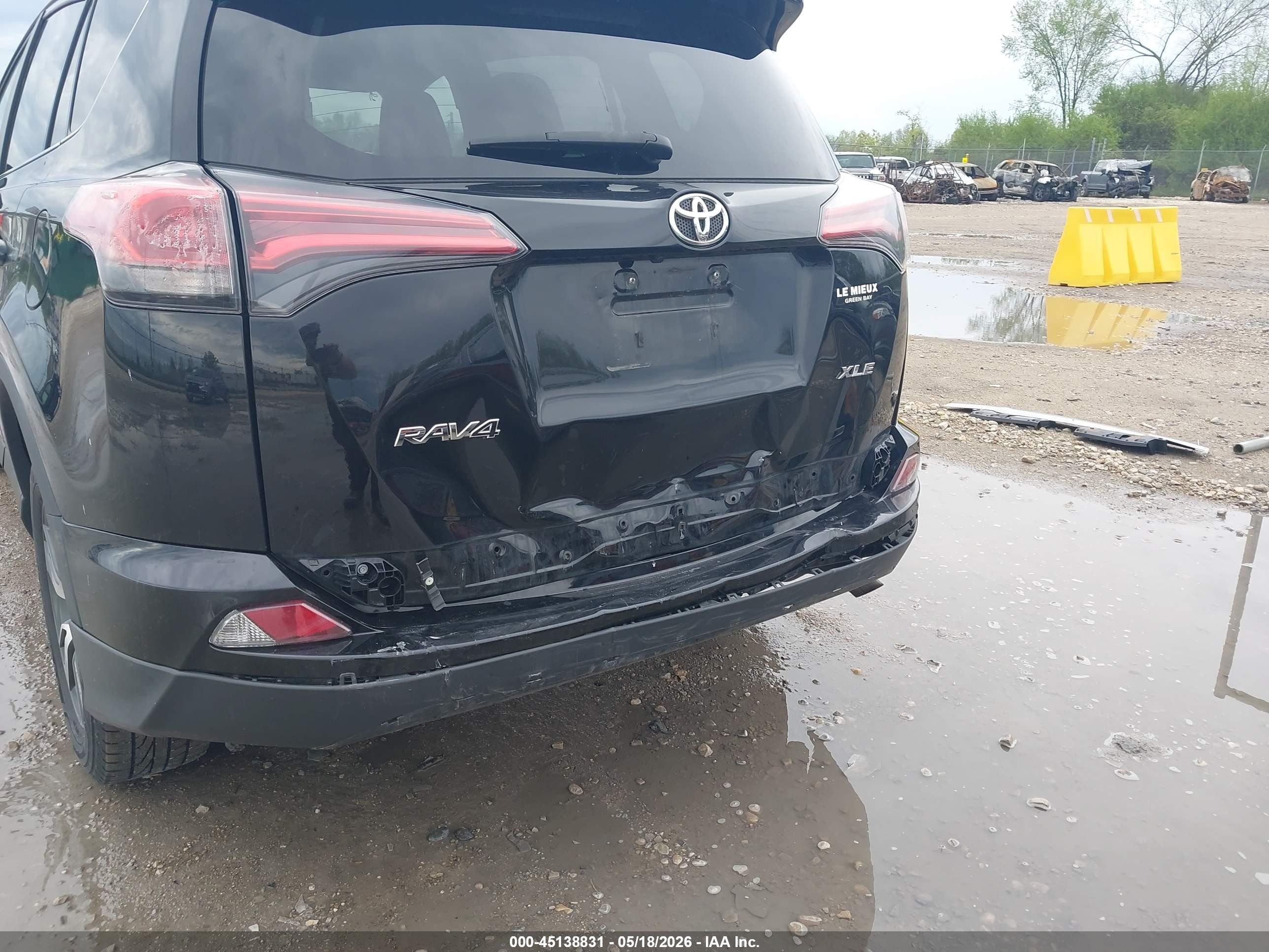 2018 Toyota Rav4 Xle Black vin: 2T3WFREV9JW413050