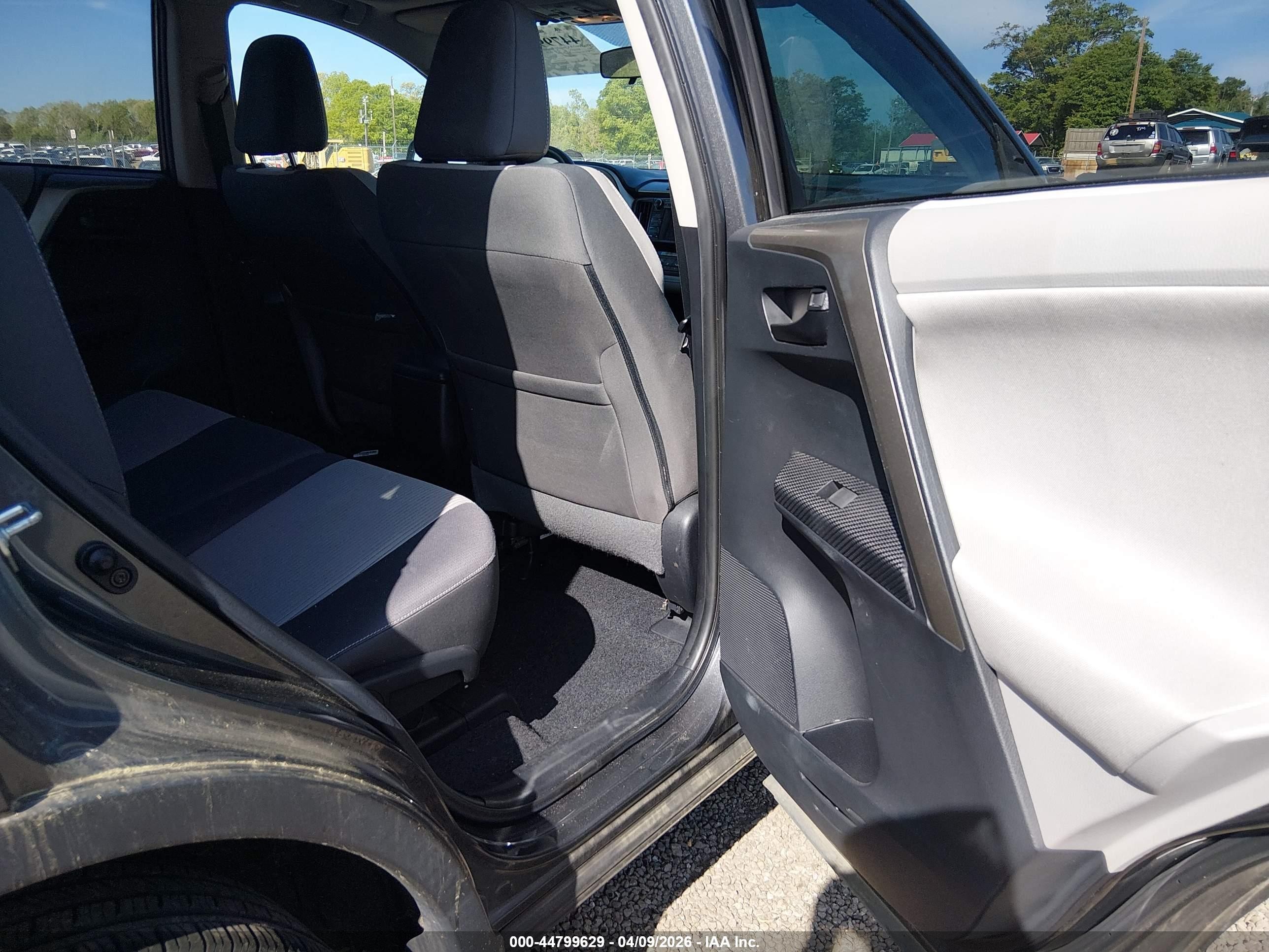 2013 Toyota Rav4 Xle Серый vin: 2T3WFREVXDW009114