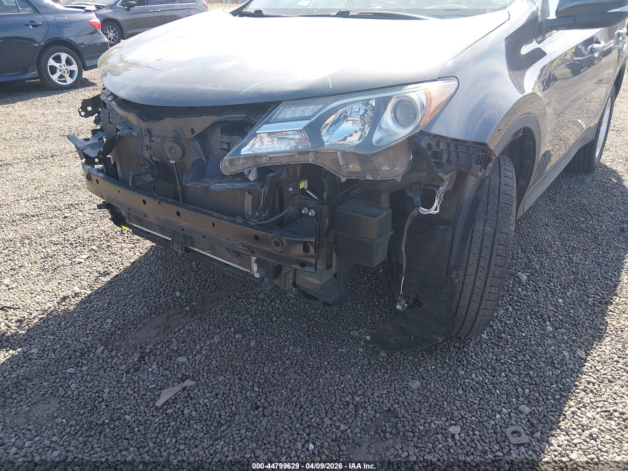 2013 Toyota Rav4 Xle Серый vin: 2T3WFREVXDW009114