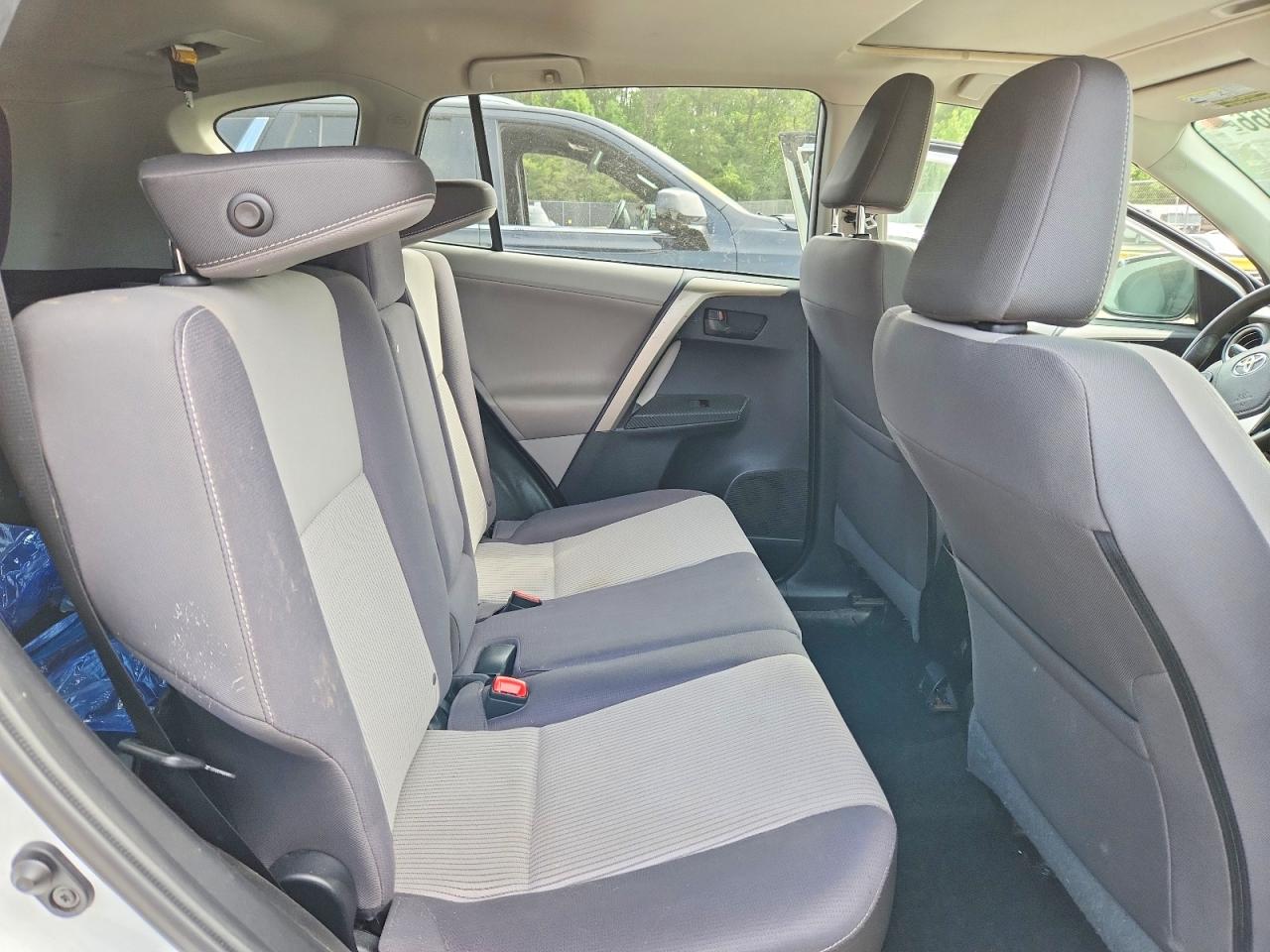 2013 Toyota Rav4 Xle White vin: 2T3WFREVXDW012580