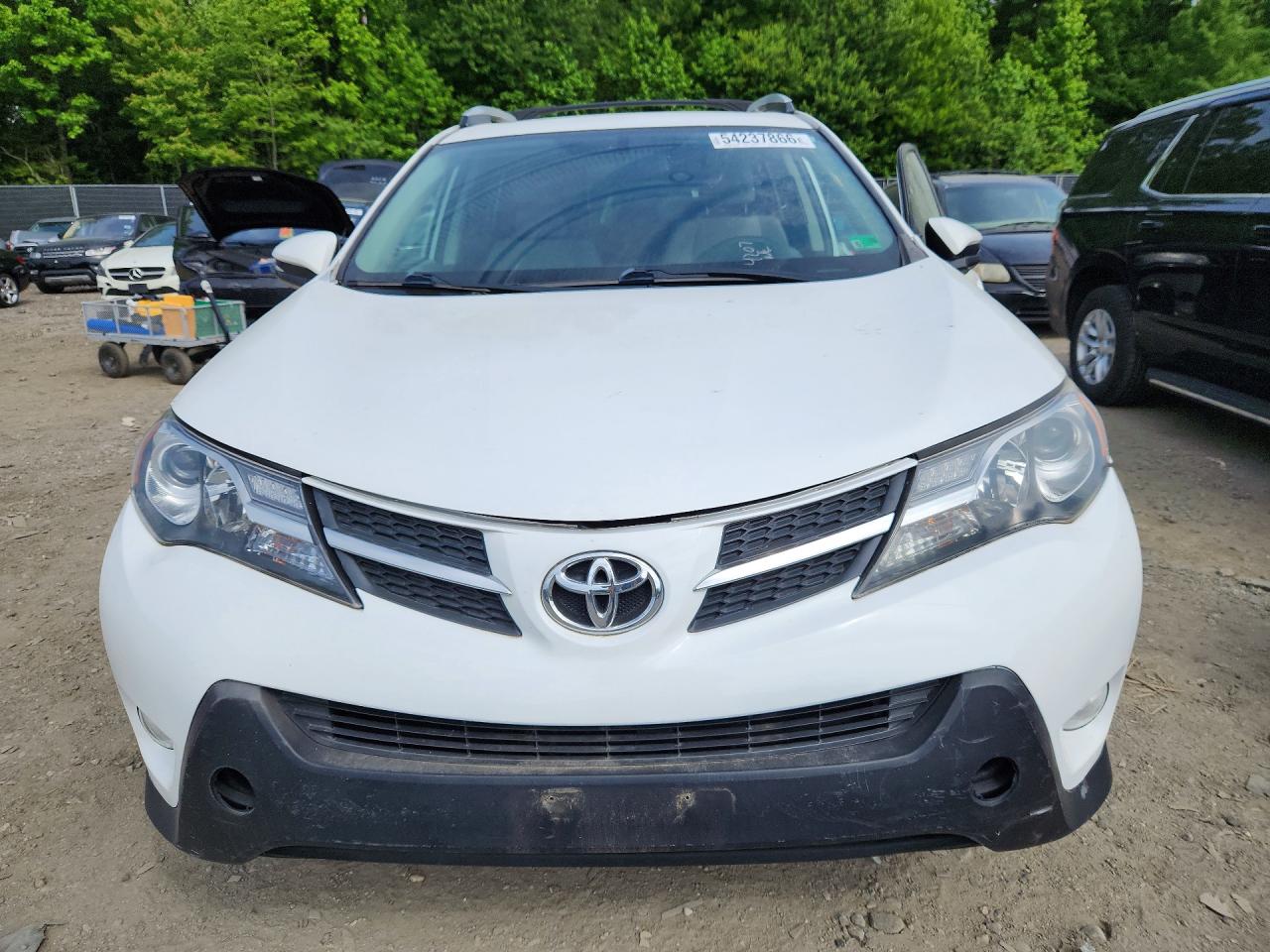 2013 Toyota Rav4 Xle White vin: 2T3WFREVXDW012580