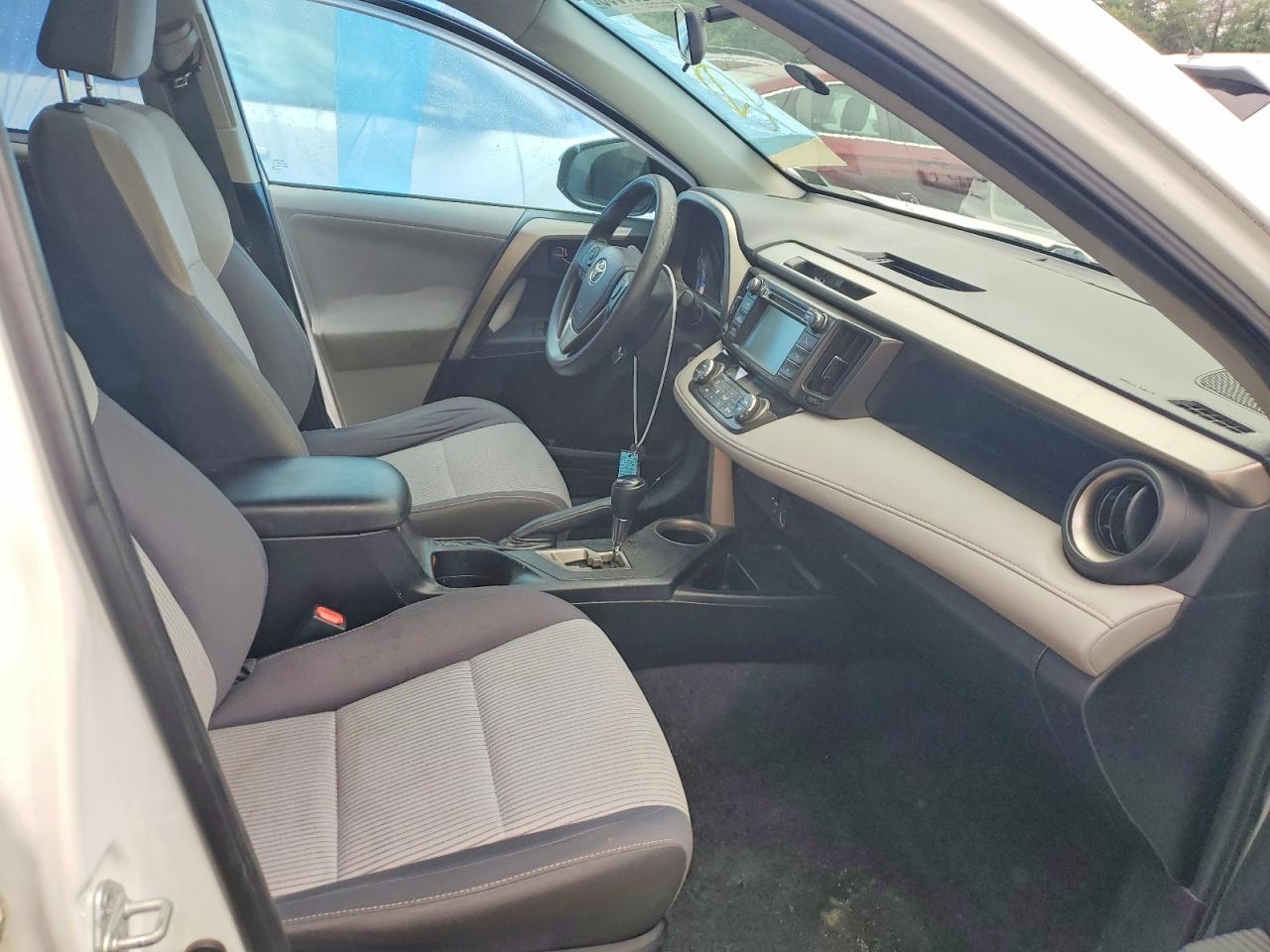 2013 Toyota Rav4 Xle White vin: 2T3WFREVXDW012580