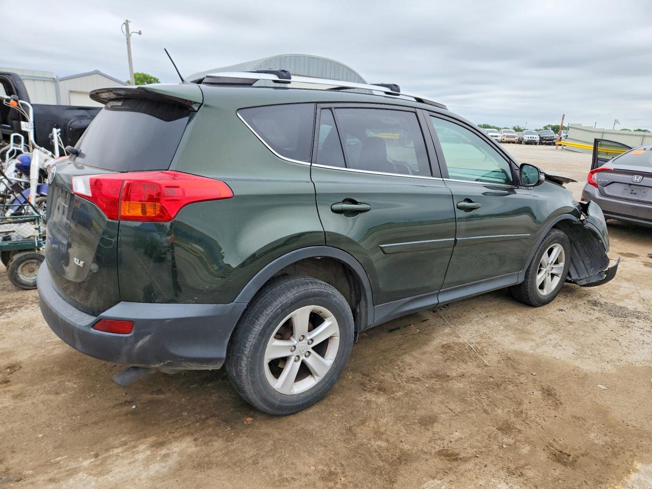 2013 Toyota Rav4 Xle Green vin: 2T3WFREVXDW019447
