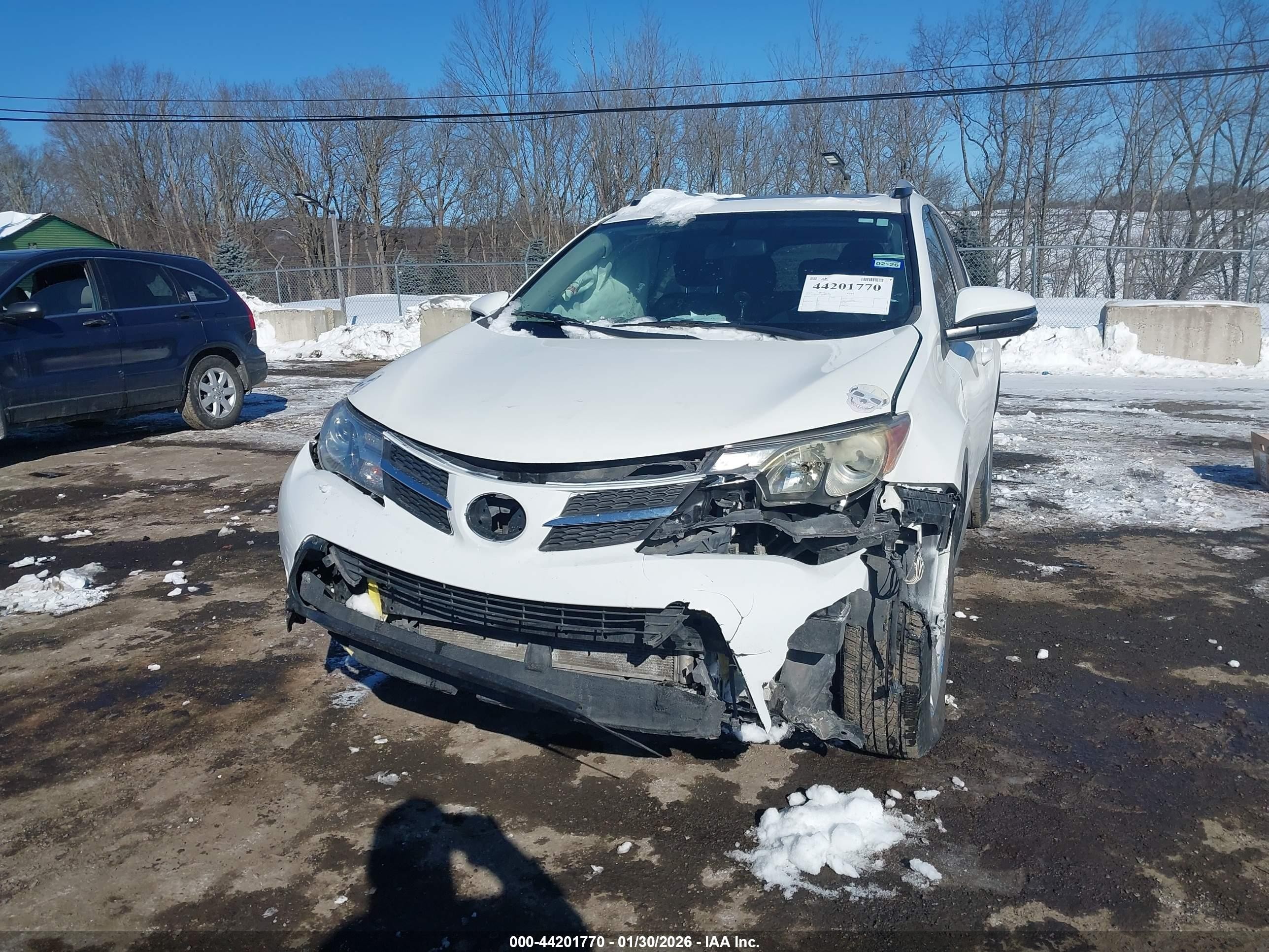 2013 Toyota Rav4 Xle White vin: 2T3WFREVXDW063366